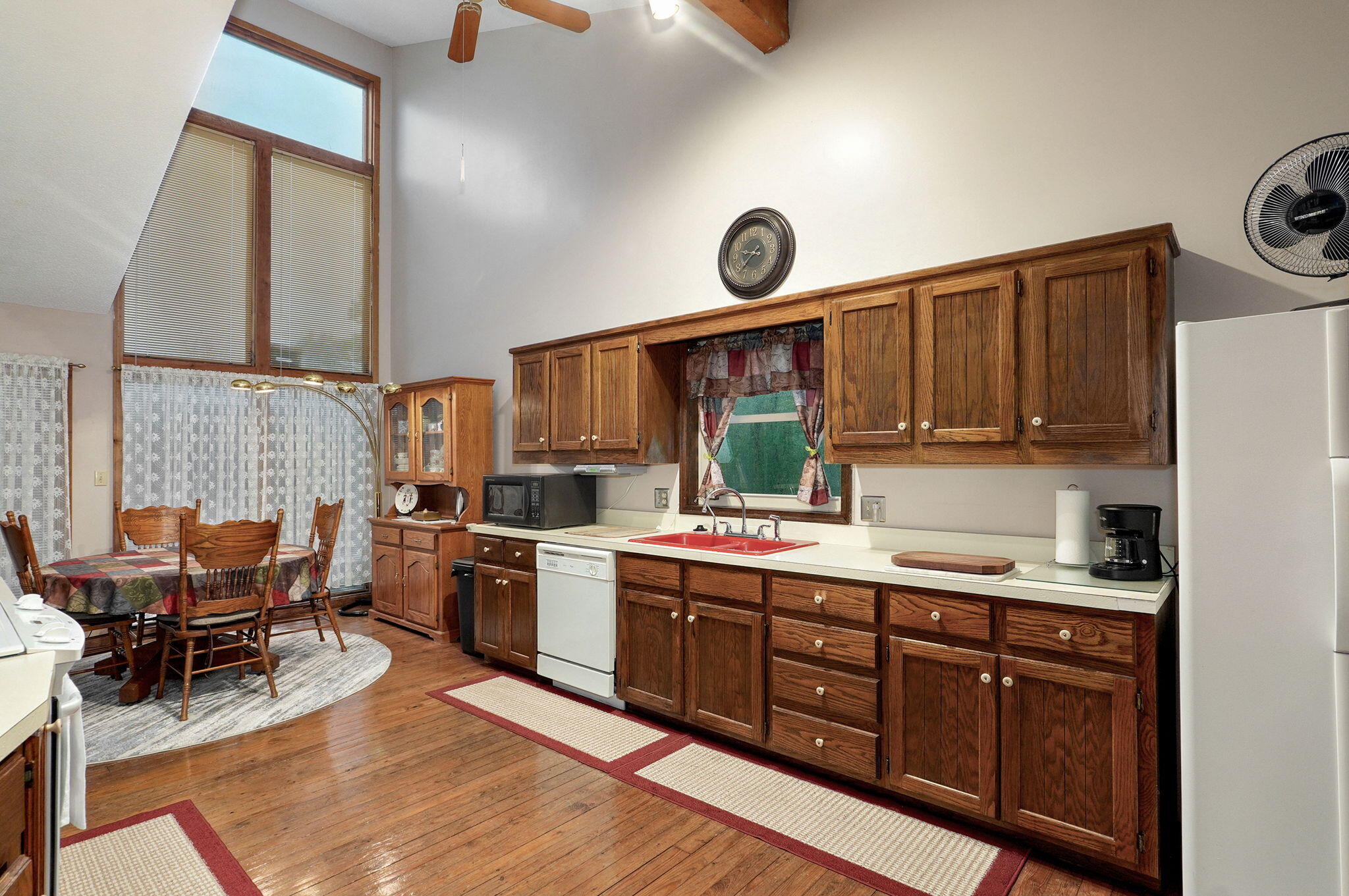 2730 Hidden Valley Road Property Photo 15