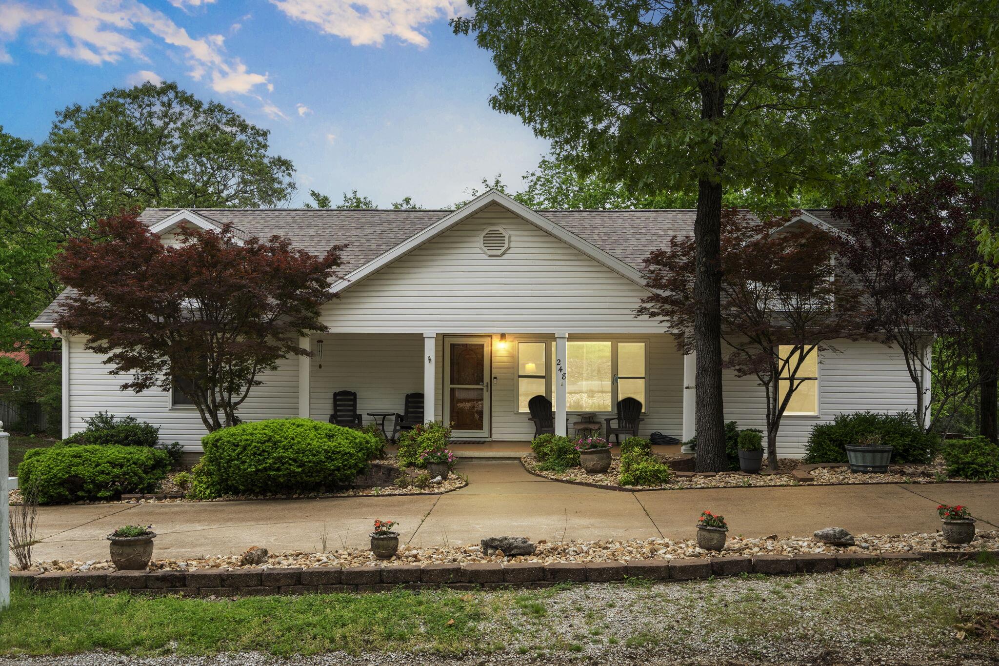 248 Shady Drive Property Photo 2
