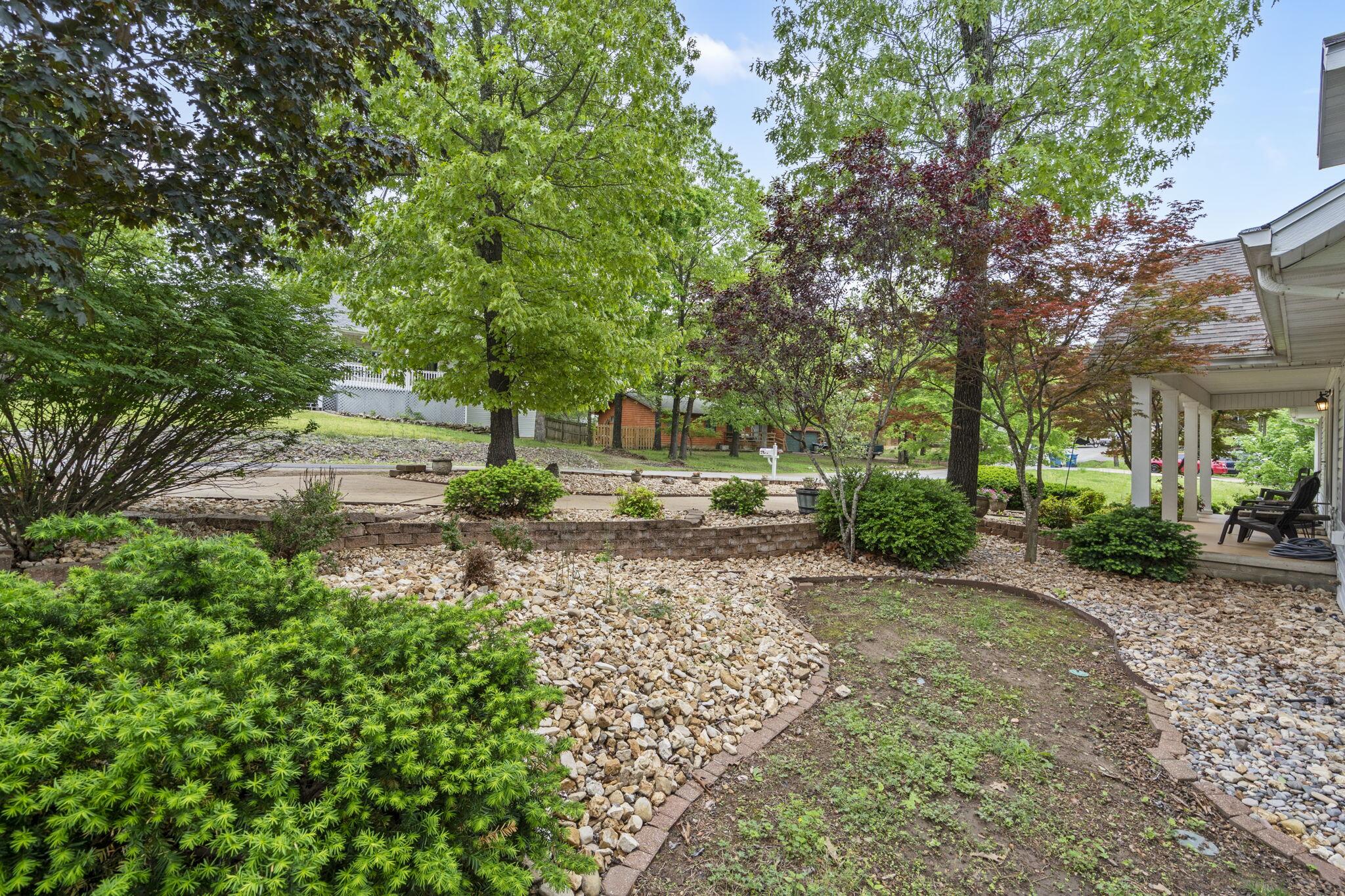 248 Shady Drive Property Photo 5
