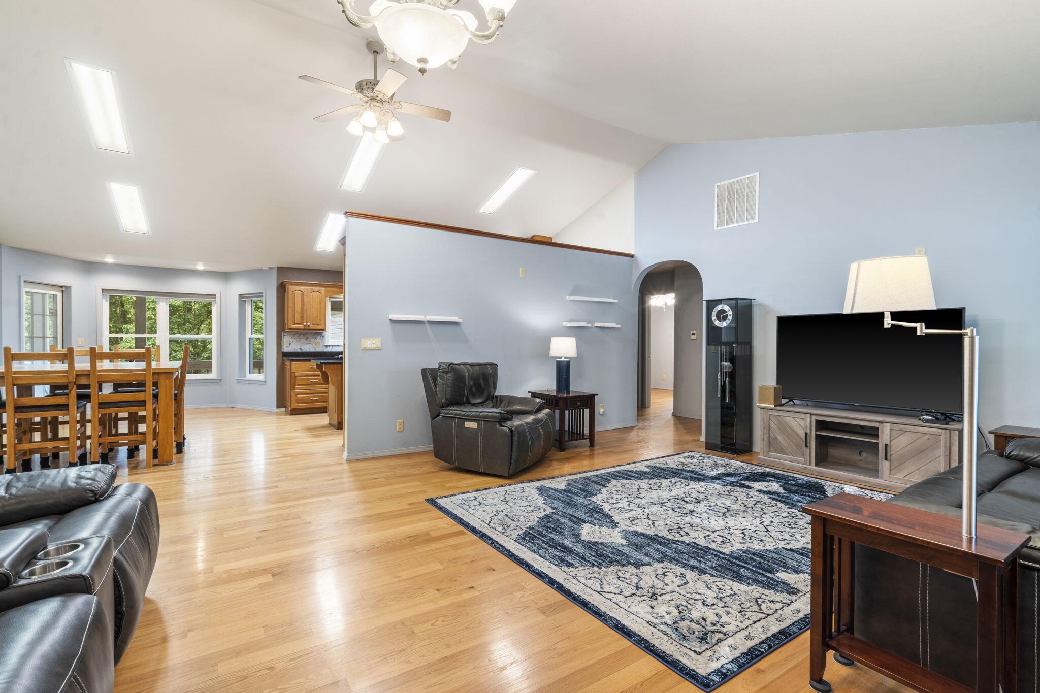 248 Shady Drive Property Photo 11