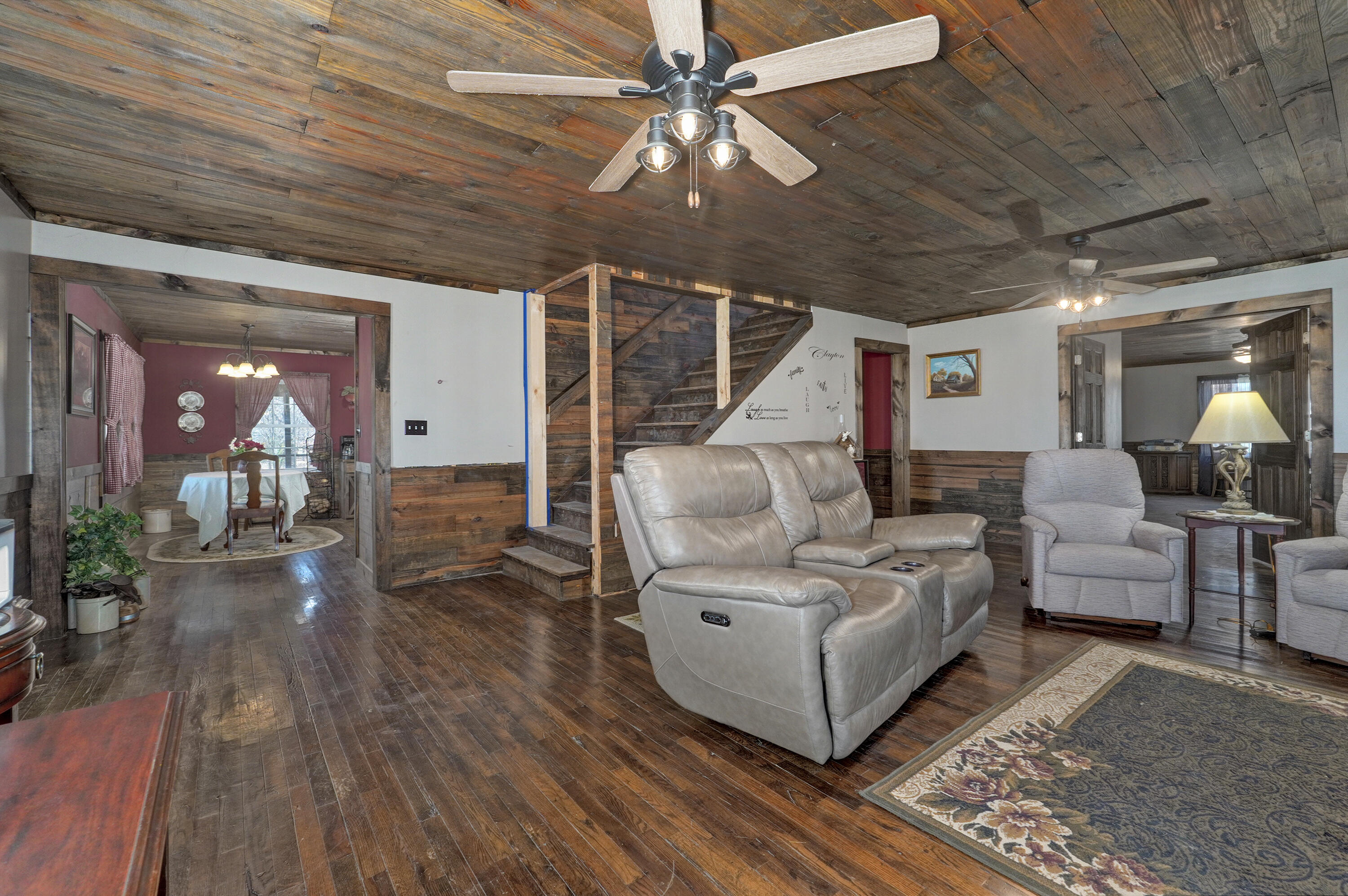 1017 Bright Priairie Road Property Photo 6