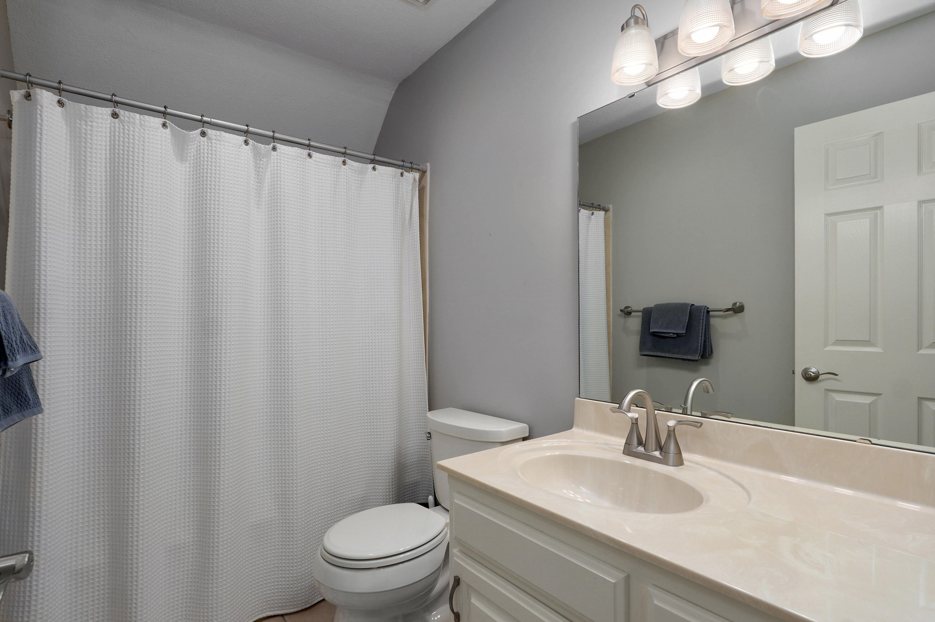 3126 South Arcadia Avenue Property Photo 40