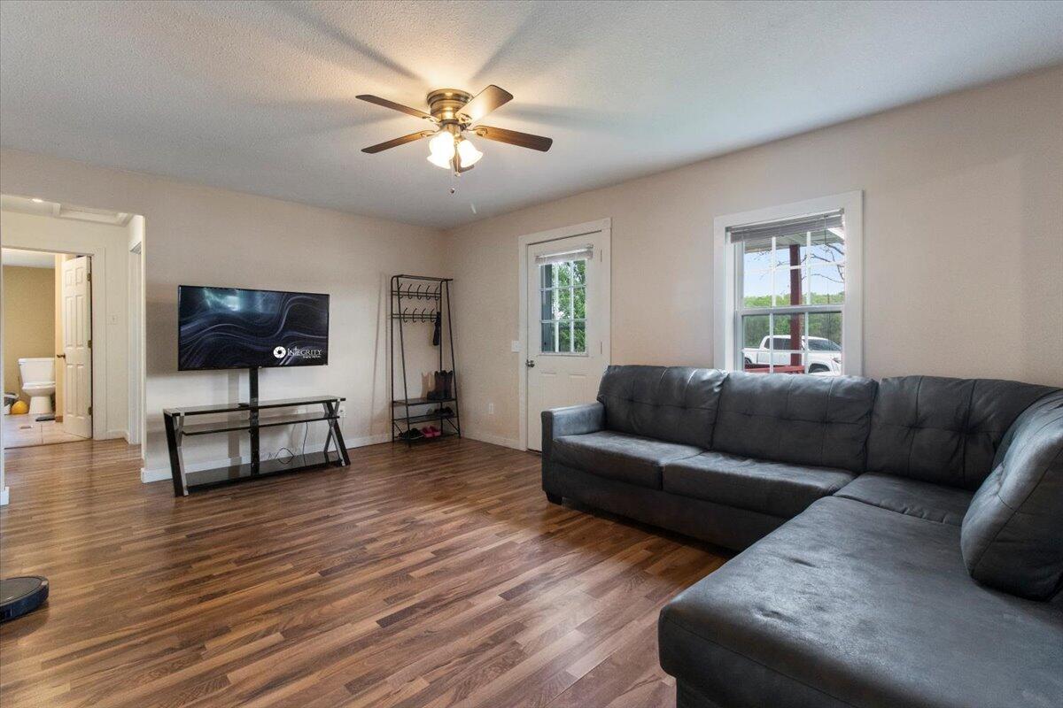 5351 Us Highway 60 Property Photo 5