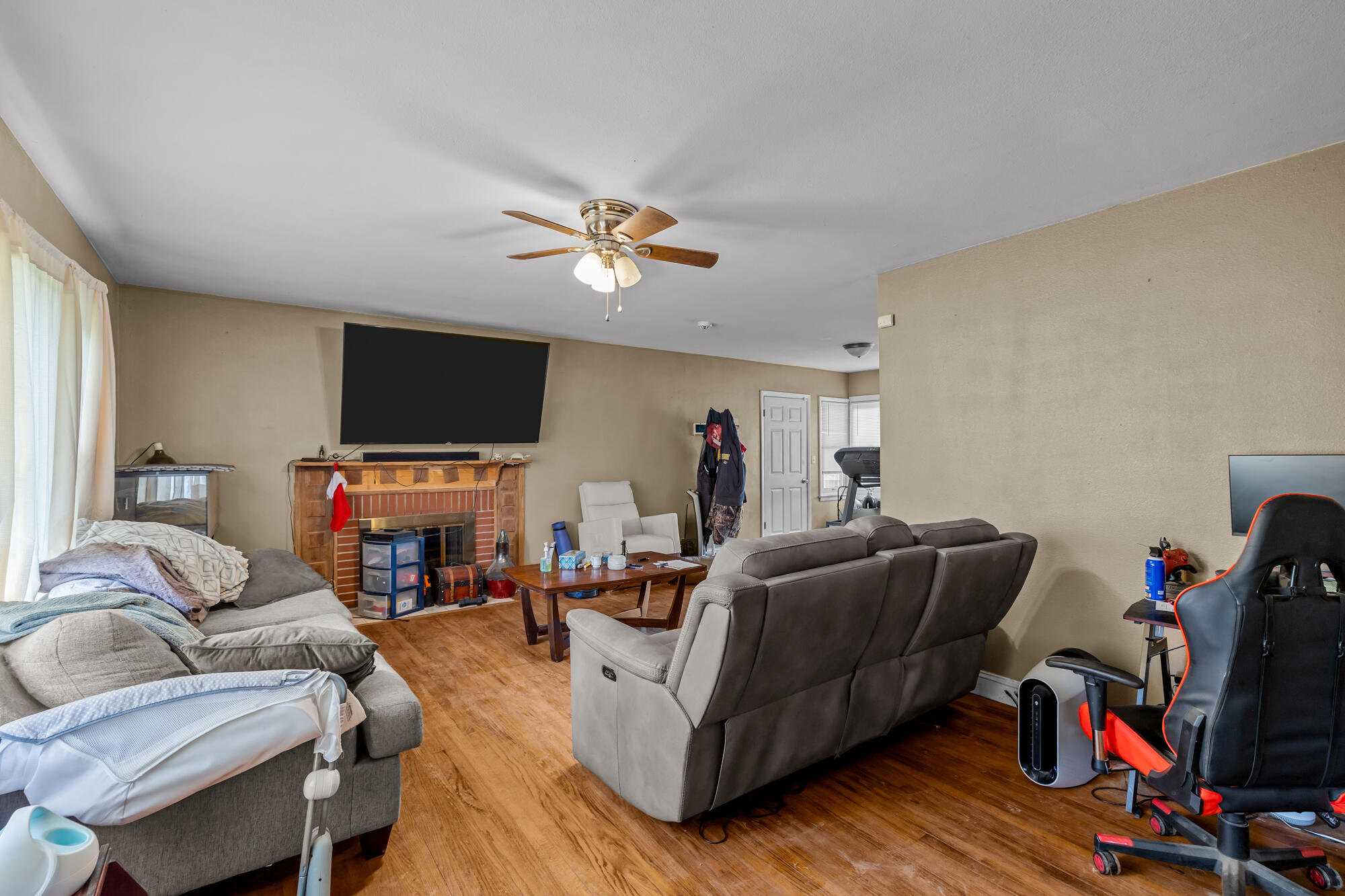 2511 West Mt Vernon Street Property Photo 3