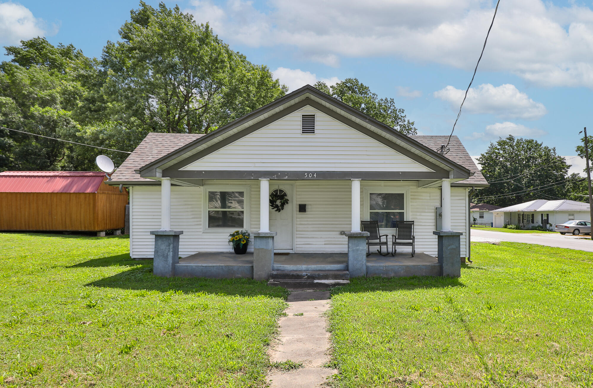 504 North Albany Avenue Property Photo 1