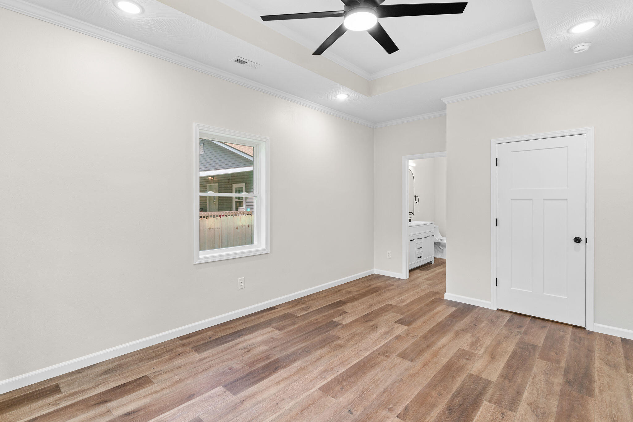 1626 West Lee Street Property Photo 17