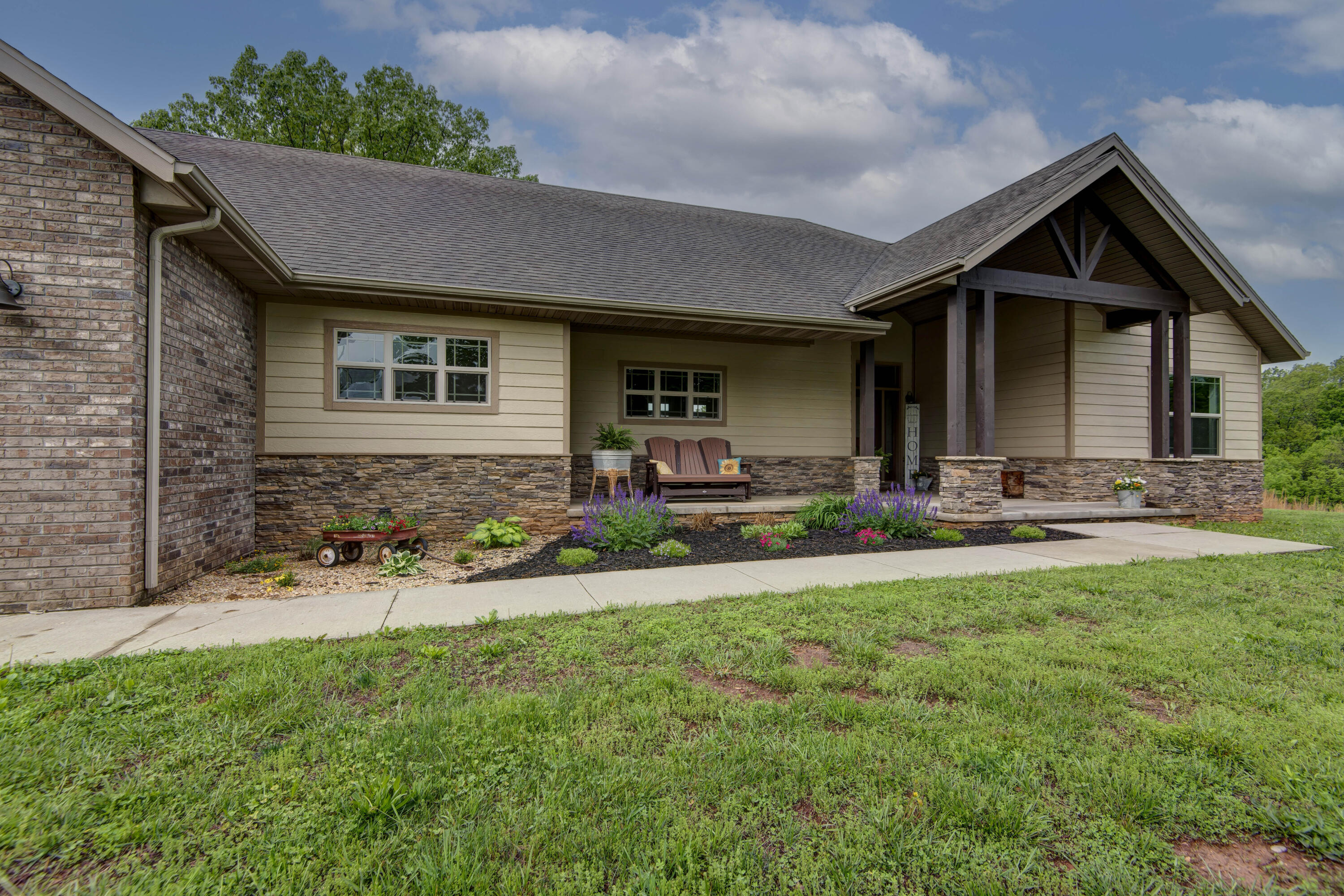 1770 Logan Ridge Road Property Photo 2