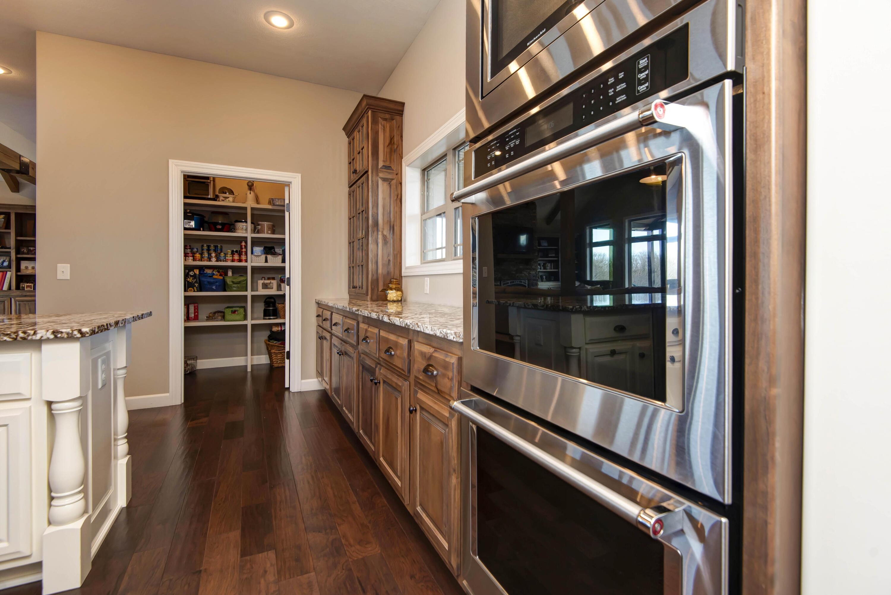 1770 Logan Ridge Road Property Photo 16