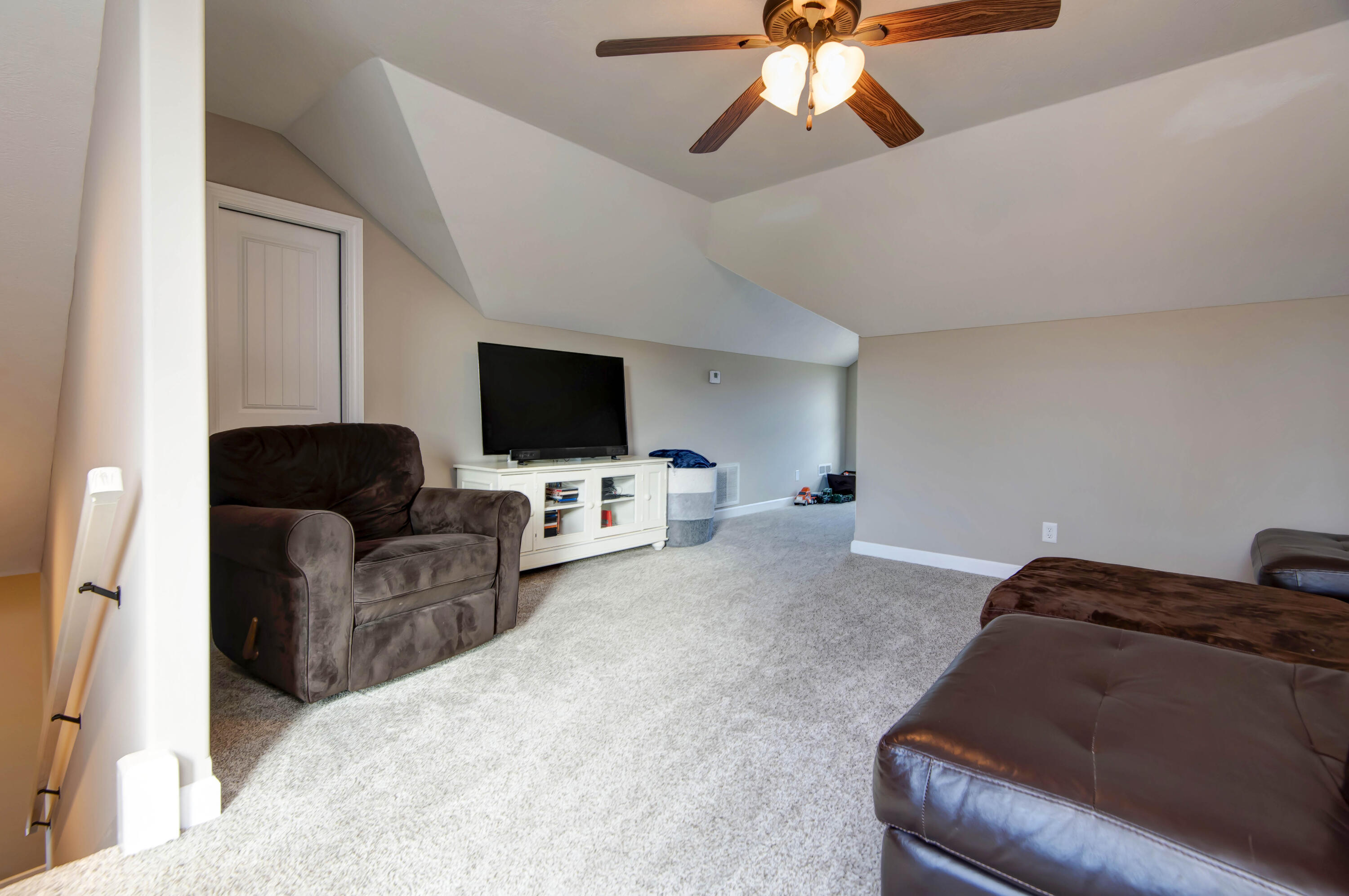 1770 Logan Ridge Road Property Photo 36