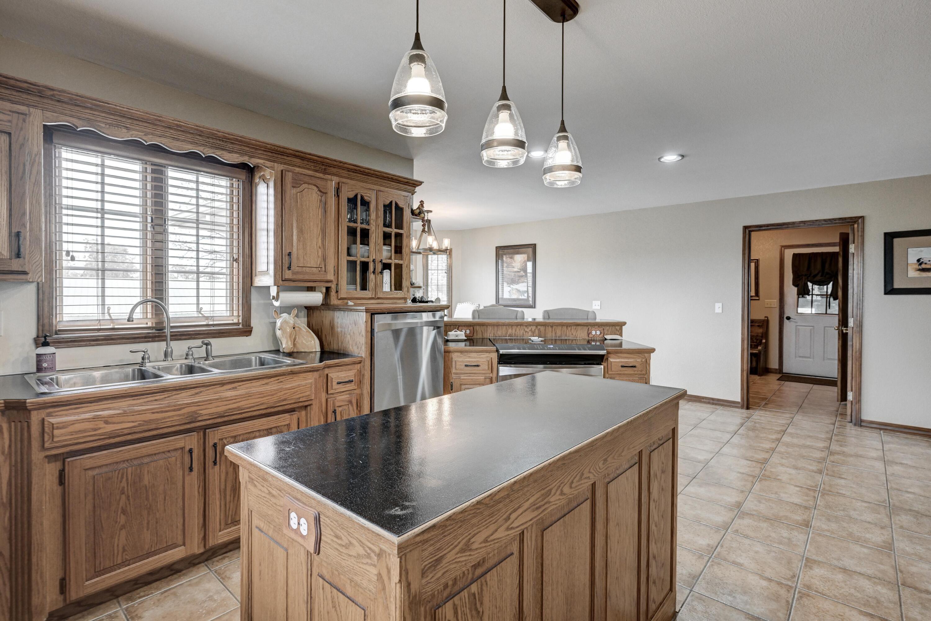 7776 State Highway 39 Property Photo 14