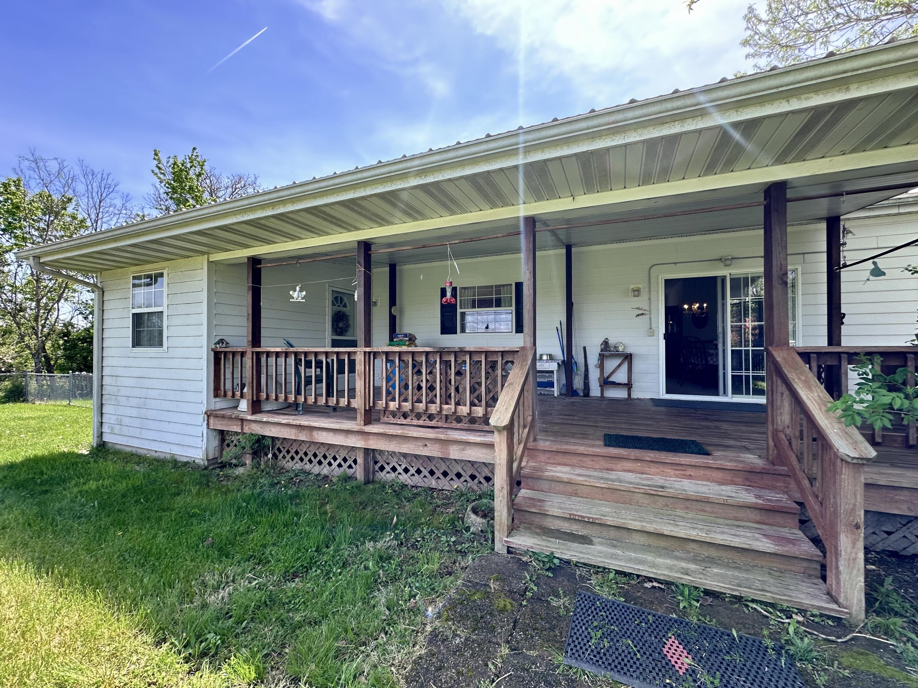 5230 Camp Road Property Photo 4