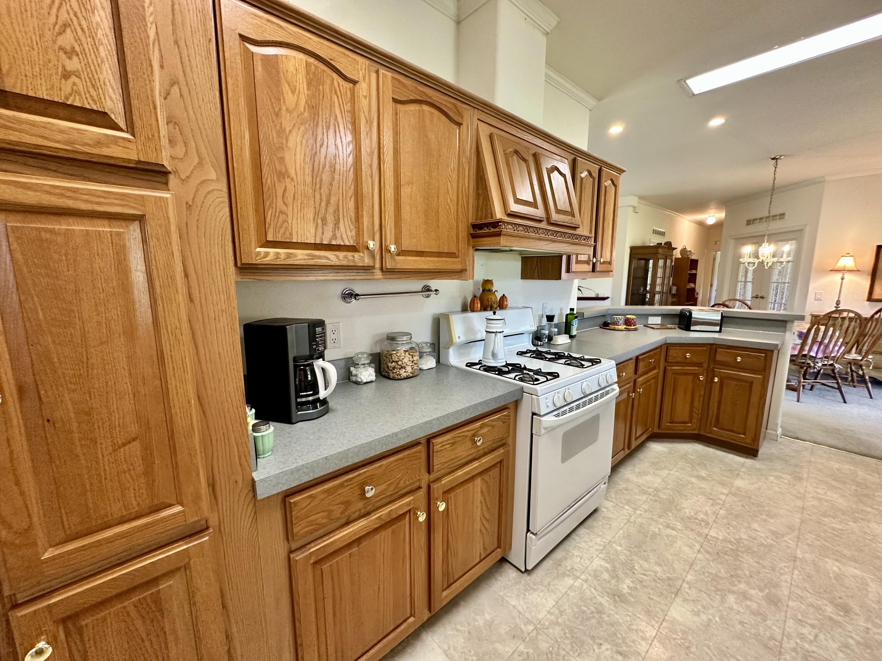 5230 Camp Road Property Photo 7