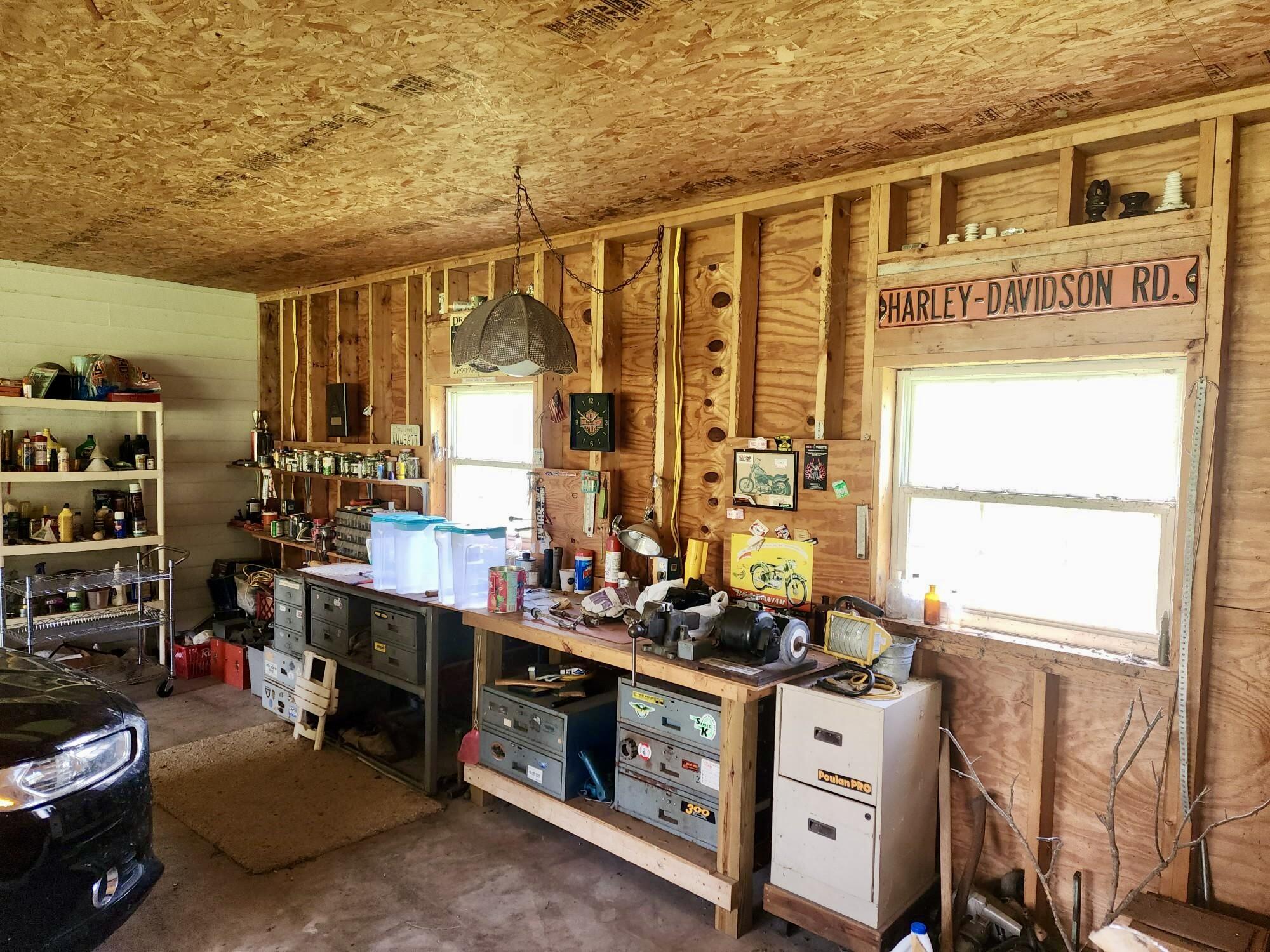 5230 Camp Road Property Photo 31