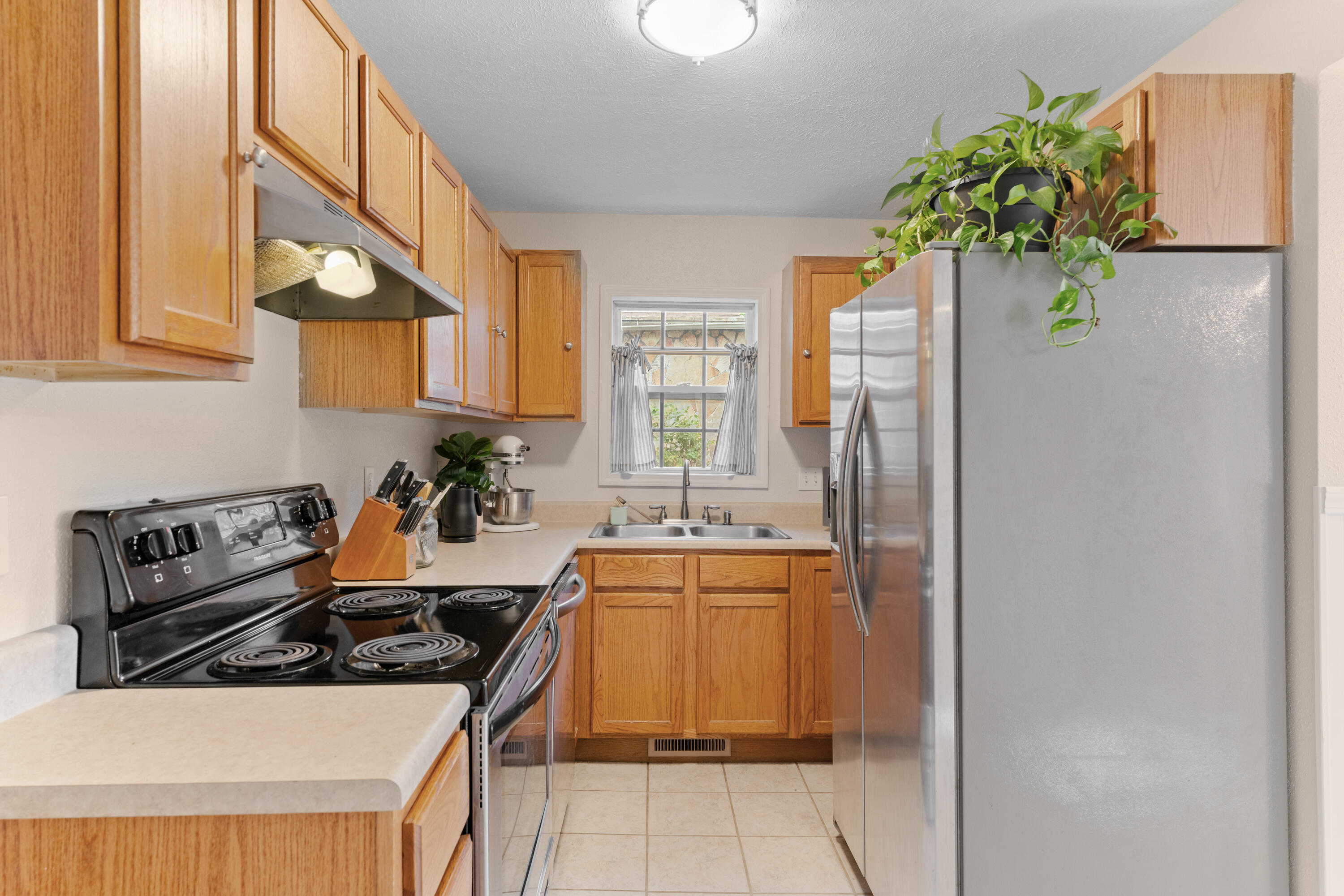 1221 North Prospect Avenue Property Photo 12