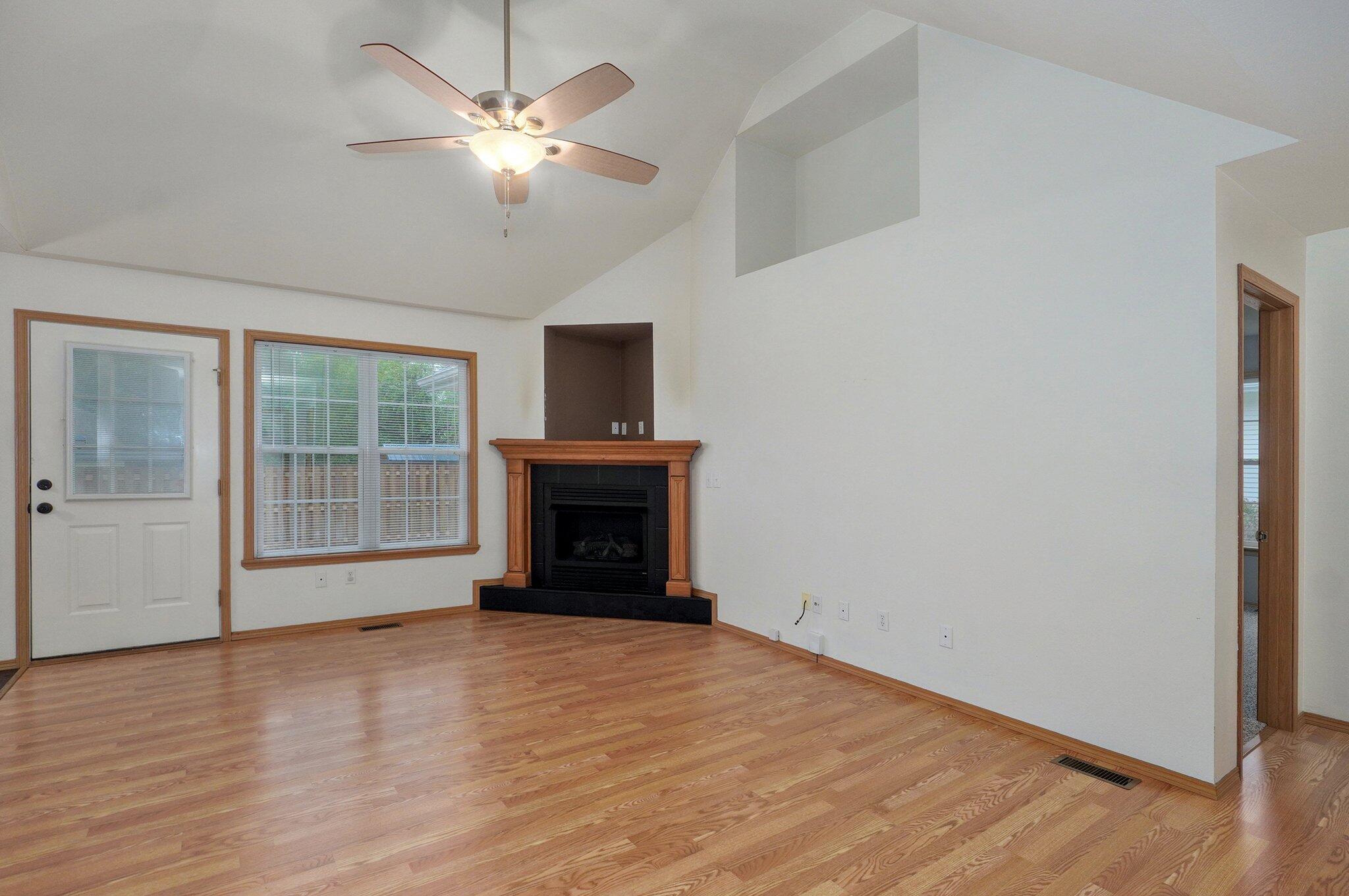 3644 West Page Street Property Photo 6