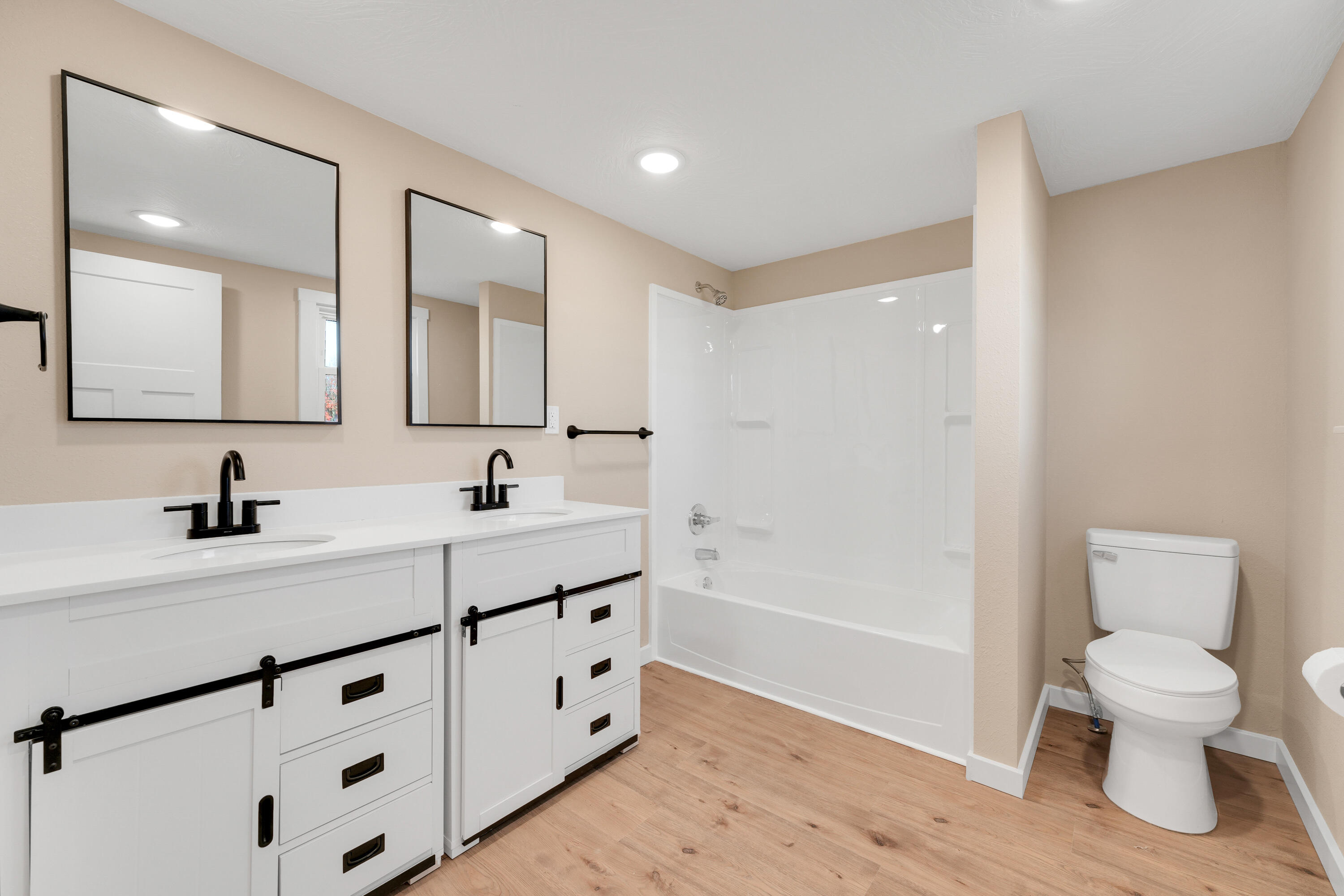 508 West Street Property Photo 22