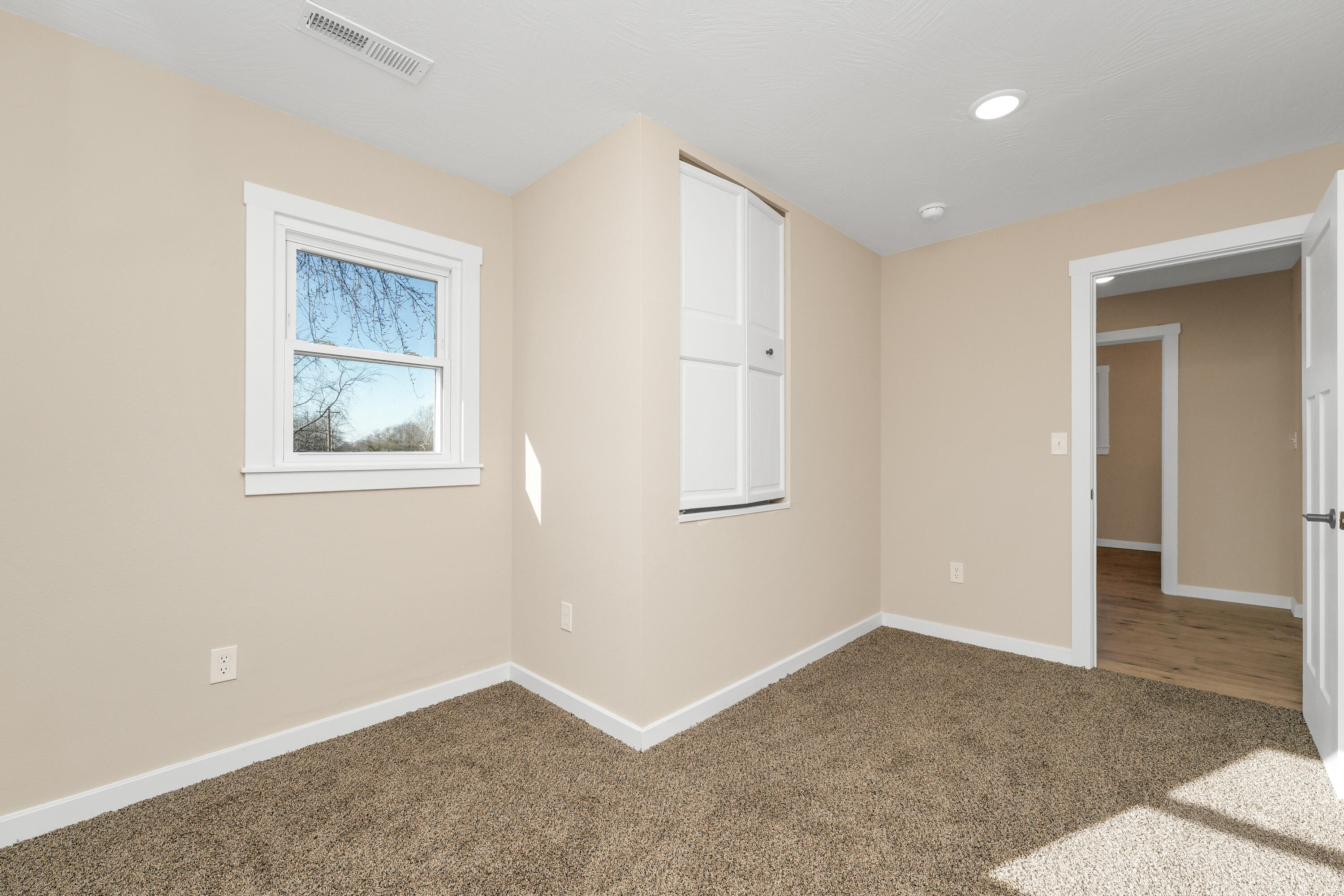508 West Street Property Photo 27