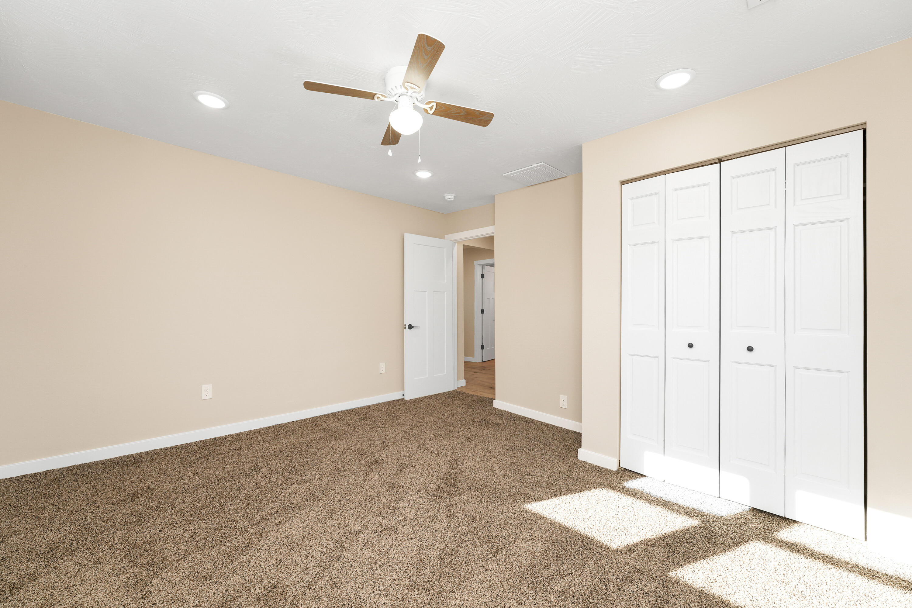 508 West Street Property Photo 29