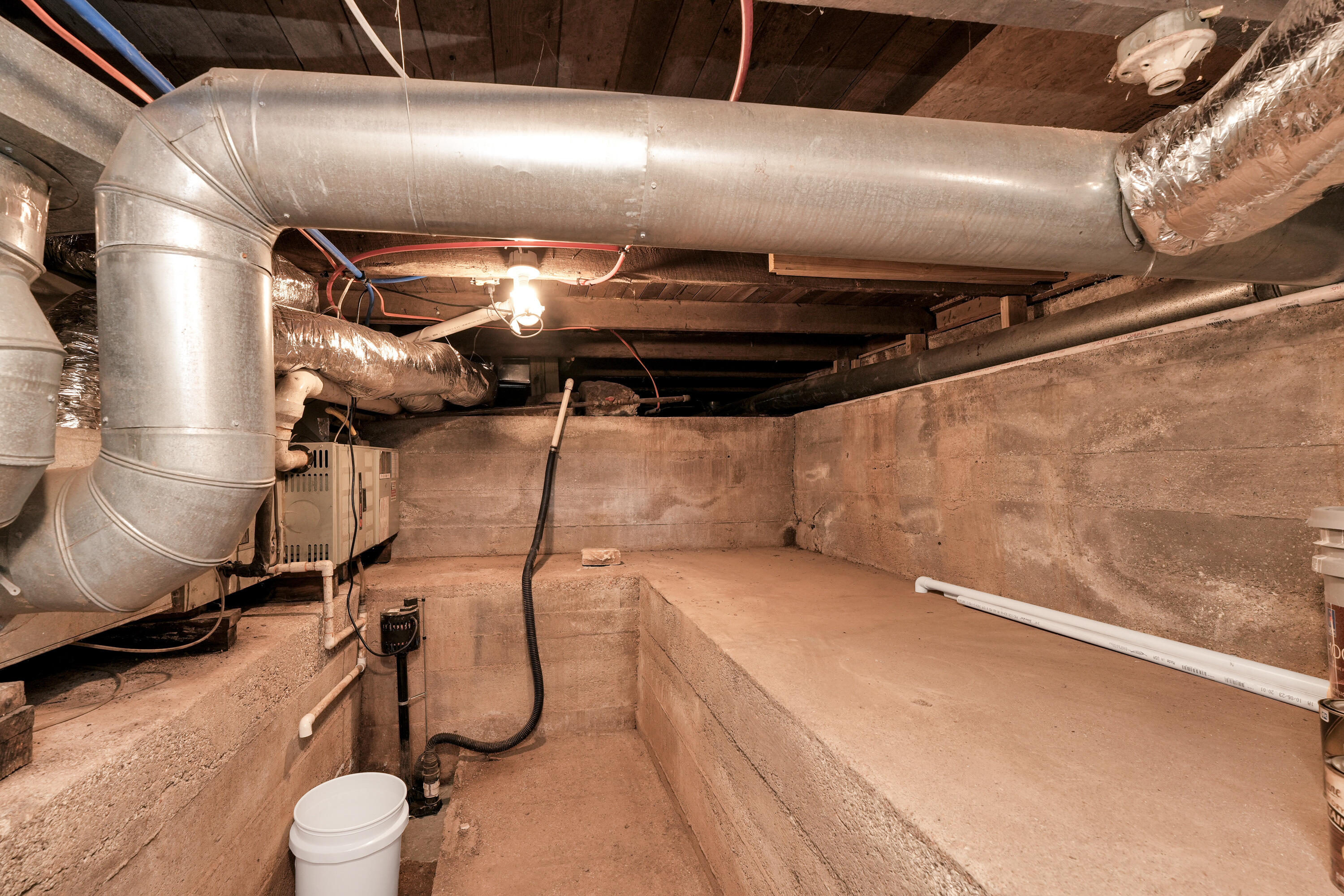 508 West Street Property Photo 38