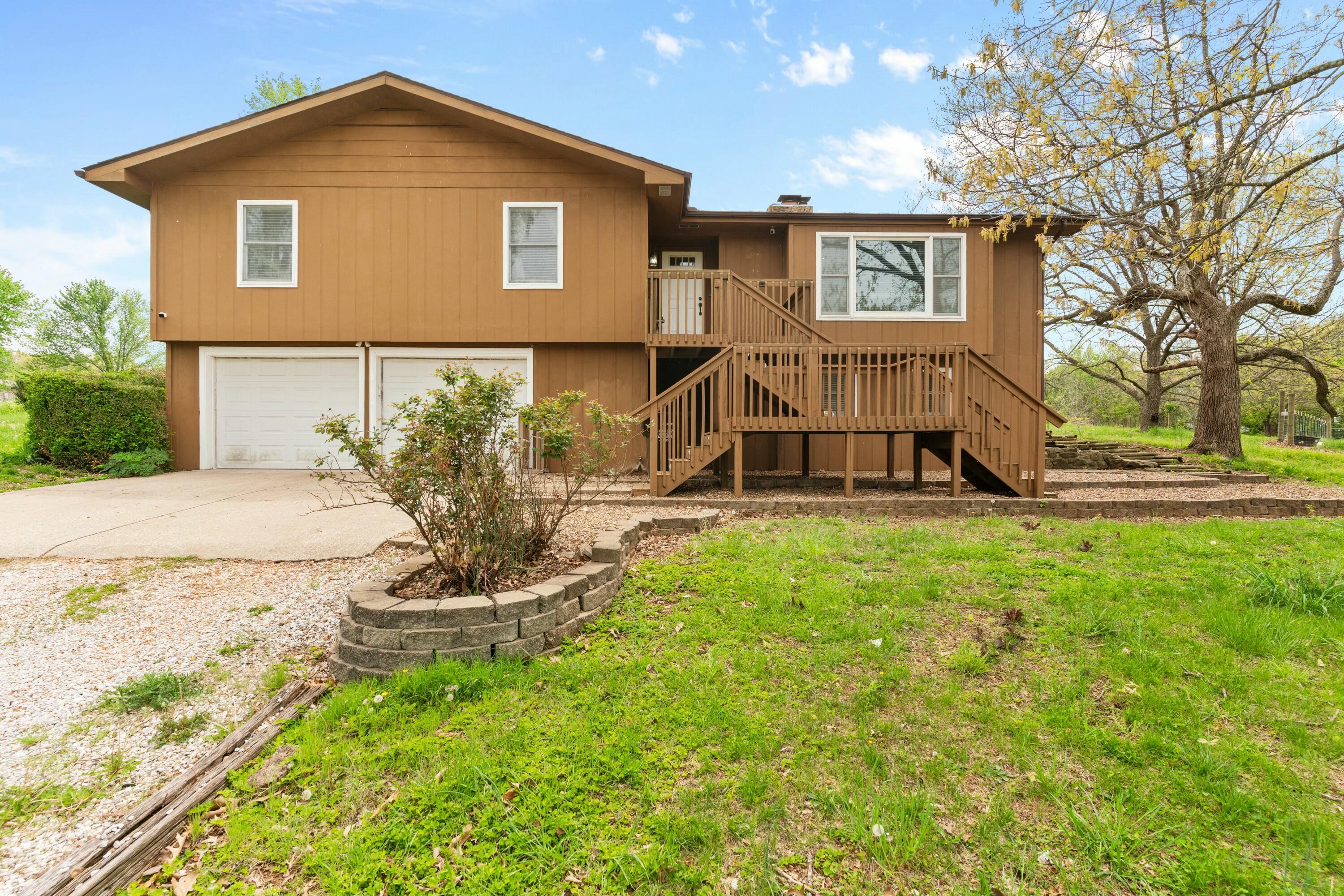 1798 Old Prospect Road Property Photo 1