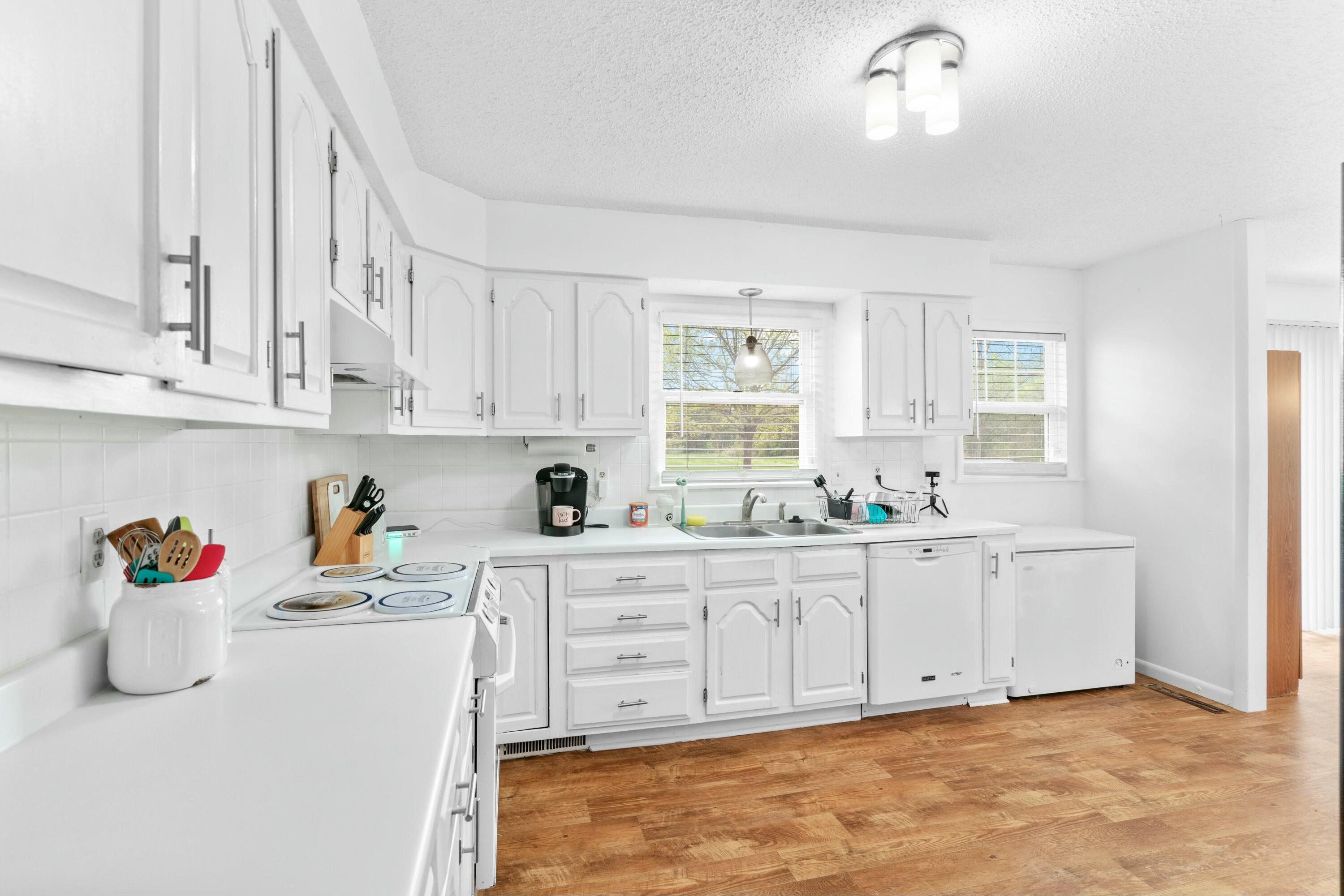 1798 Old Prospect Road Property Photo 11