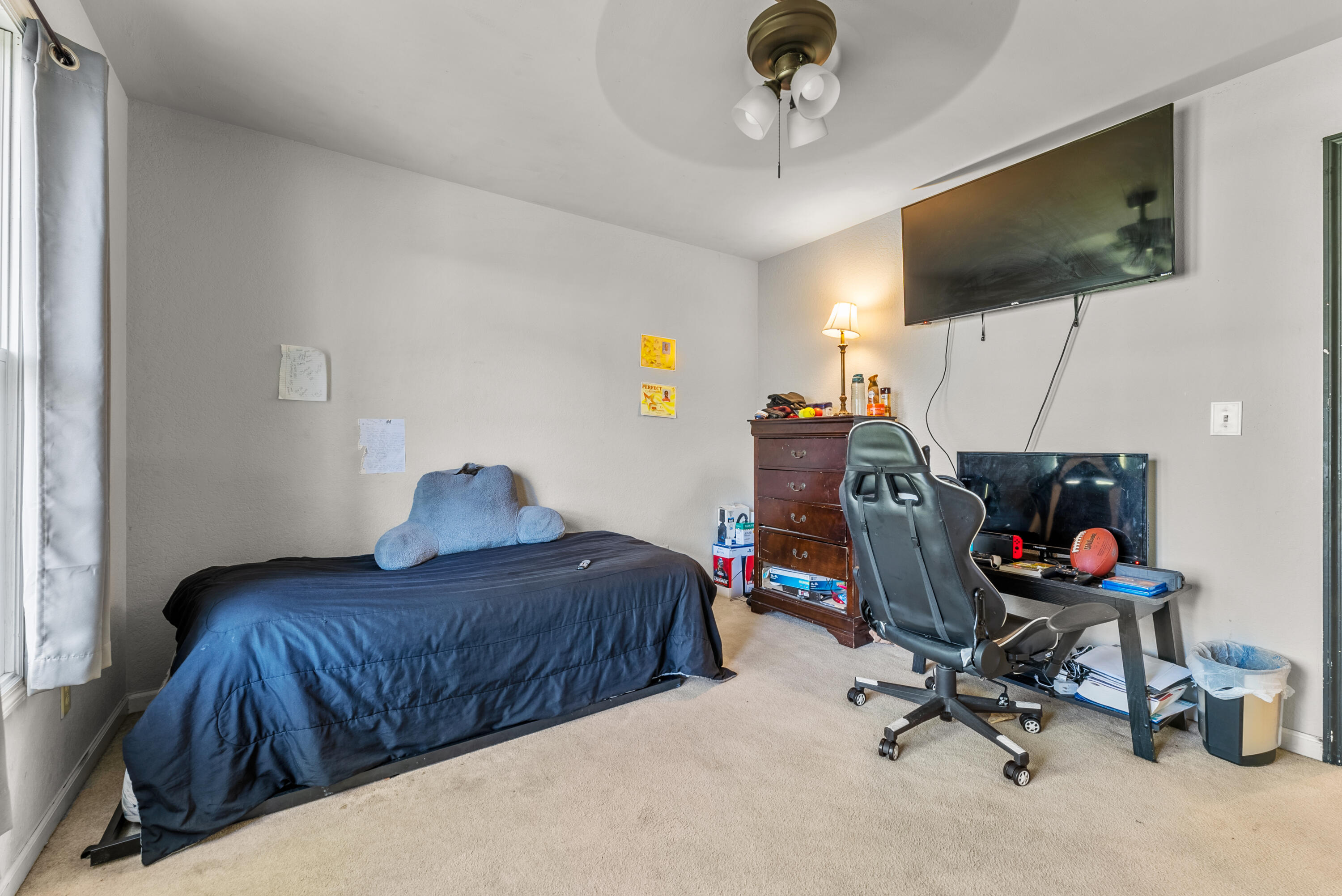 5464 Hampton Ct. Court Property Photo 17