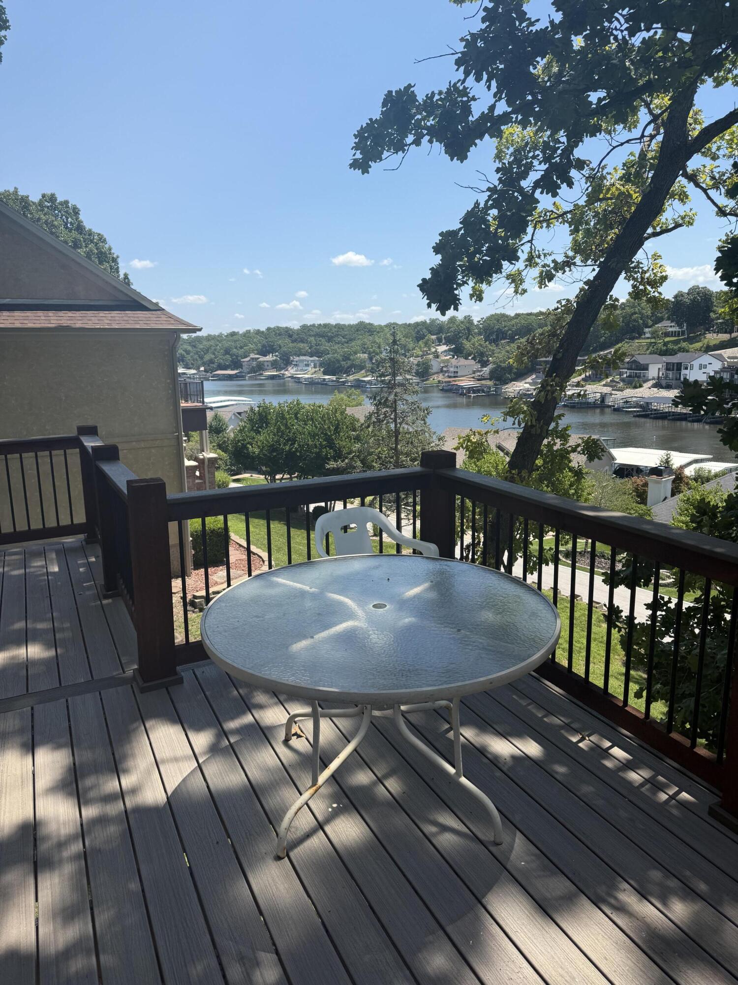 5464 Hampton Ct. Court Property Photo 62