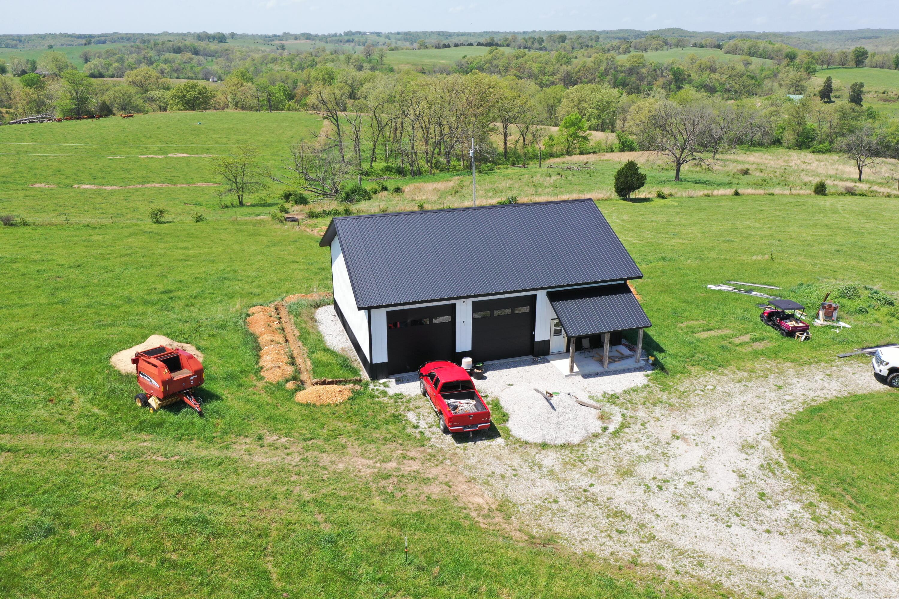 395 Cr 138 Property Photo