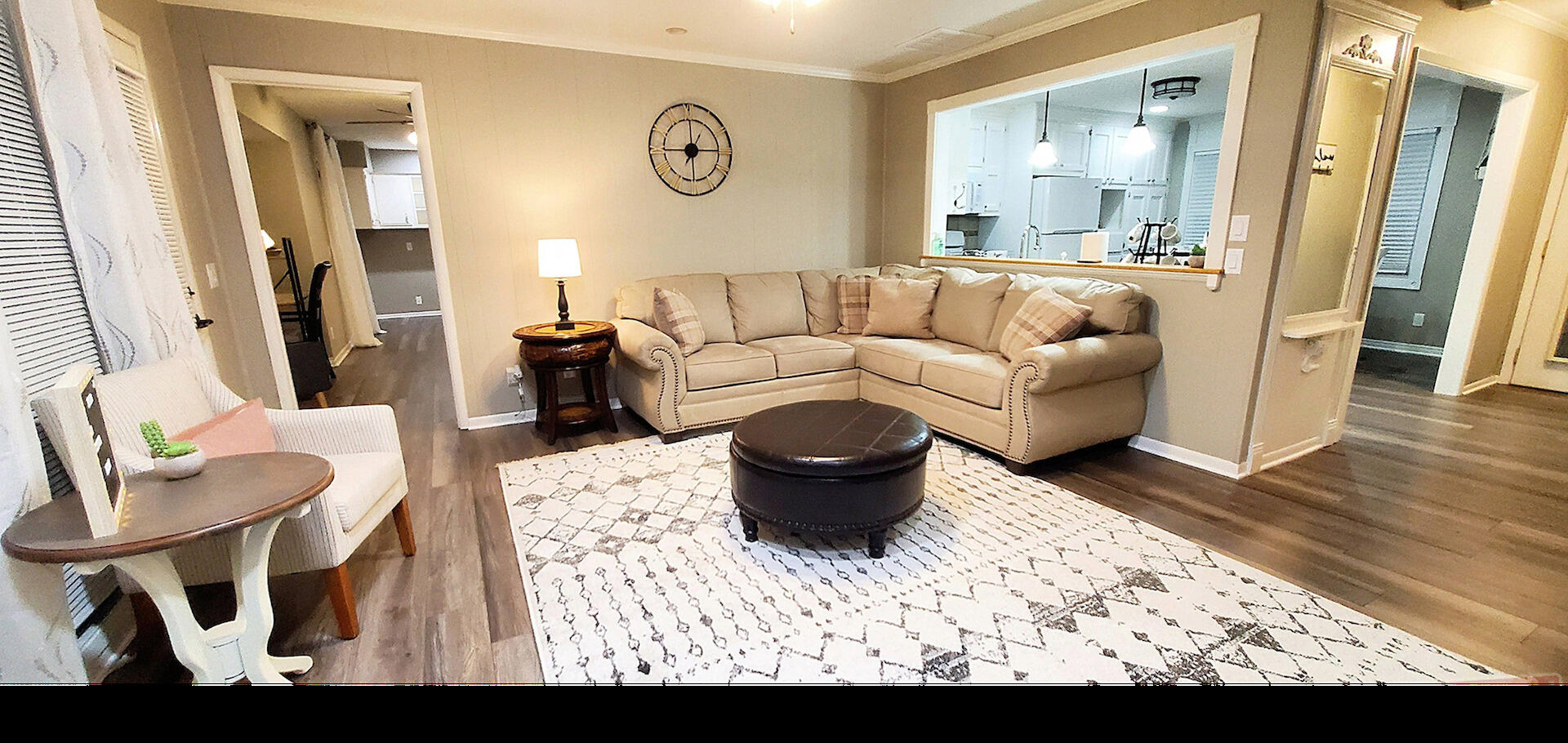 1135 East Westchester Drive Property Photo 4