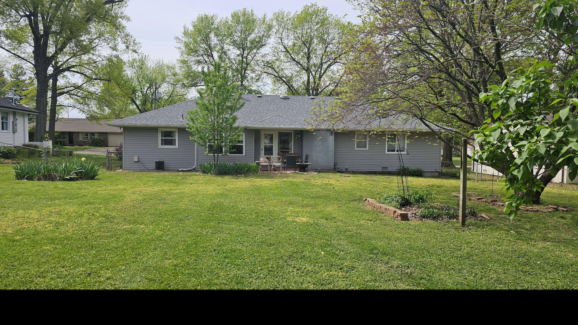 1135 East Westchester Drive Property Photo 27