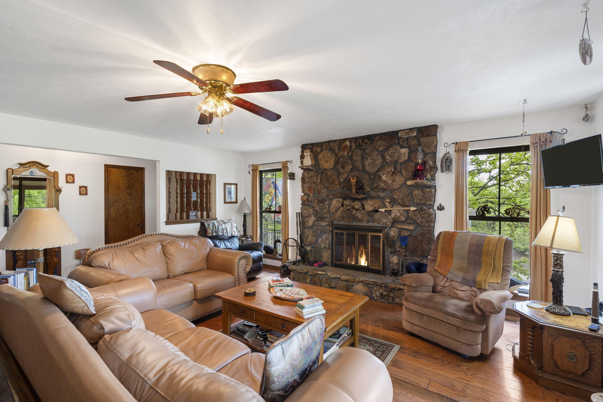 649 Santana Circle Property Photo 11