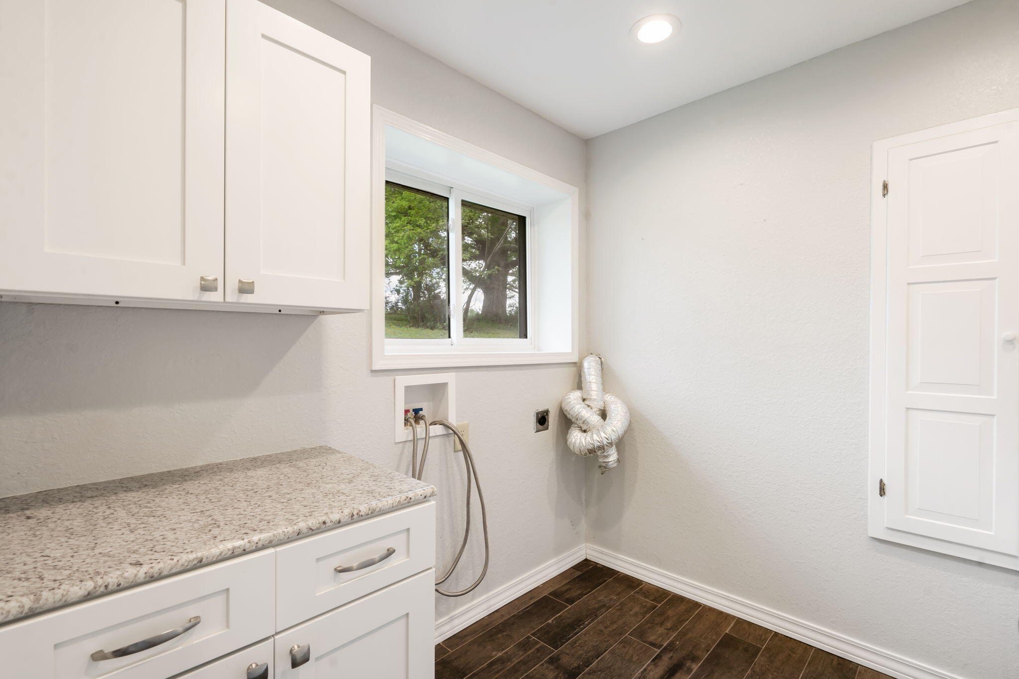 9461 North Farm Road 149 Property Photo 18