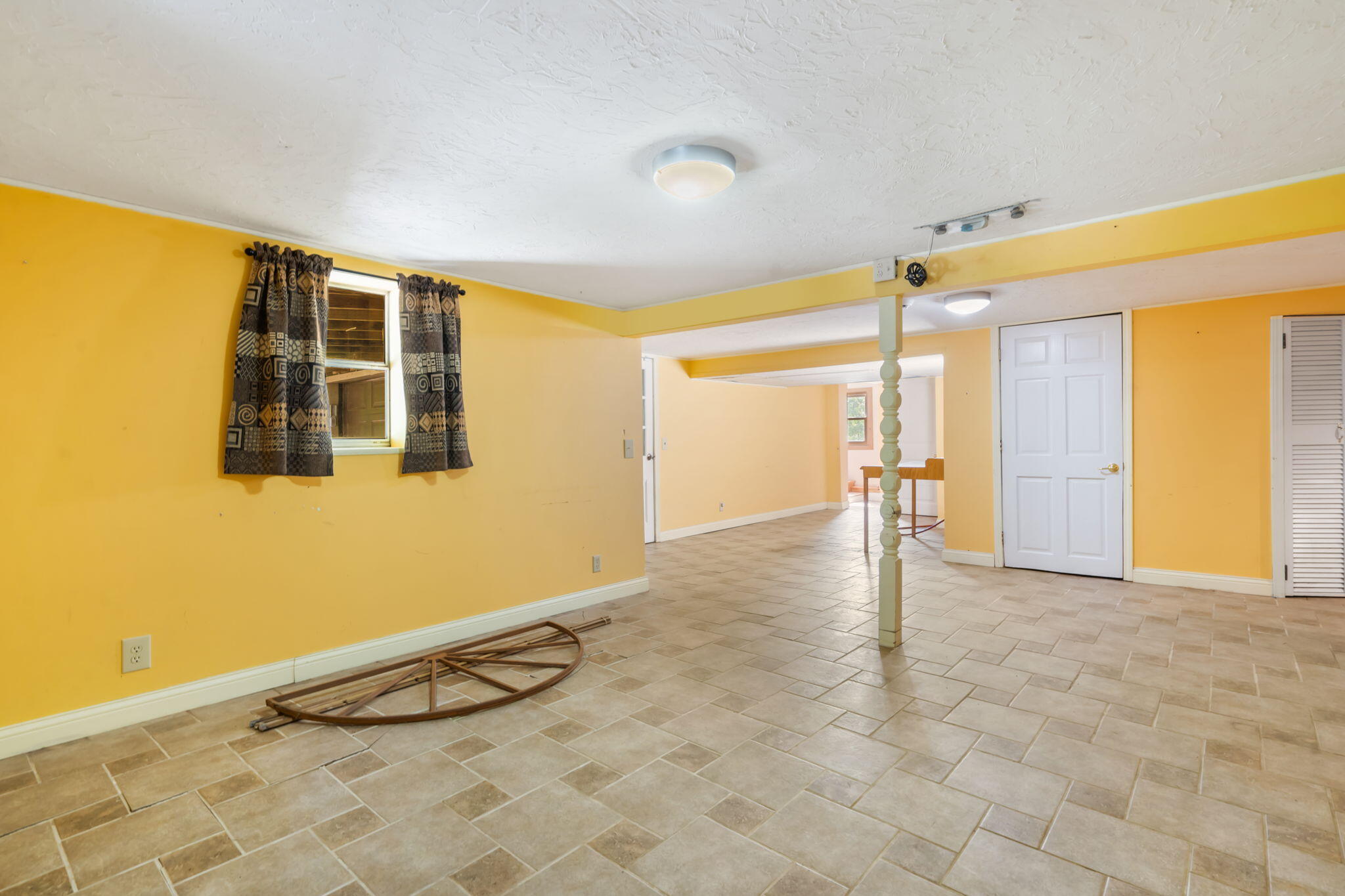 9461 North Farm Road 149 Property Photo 20