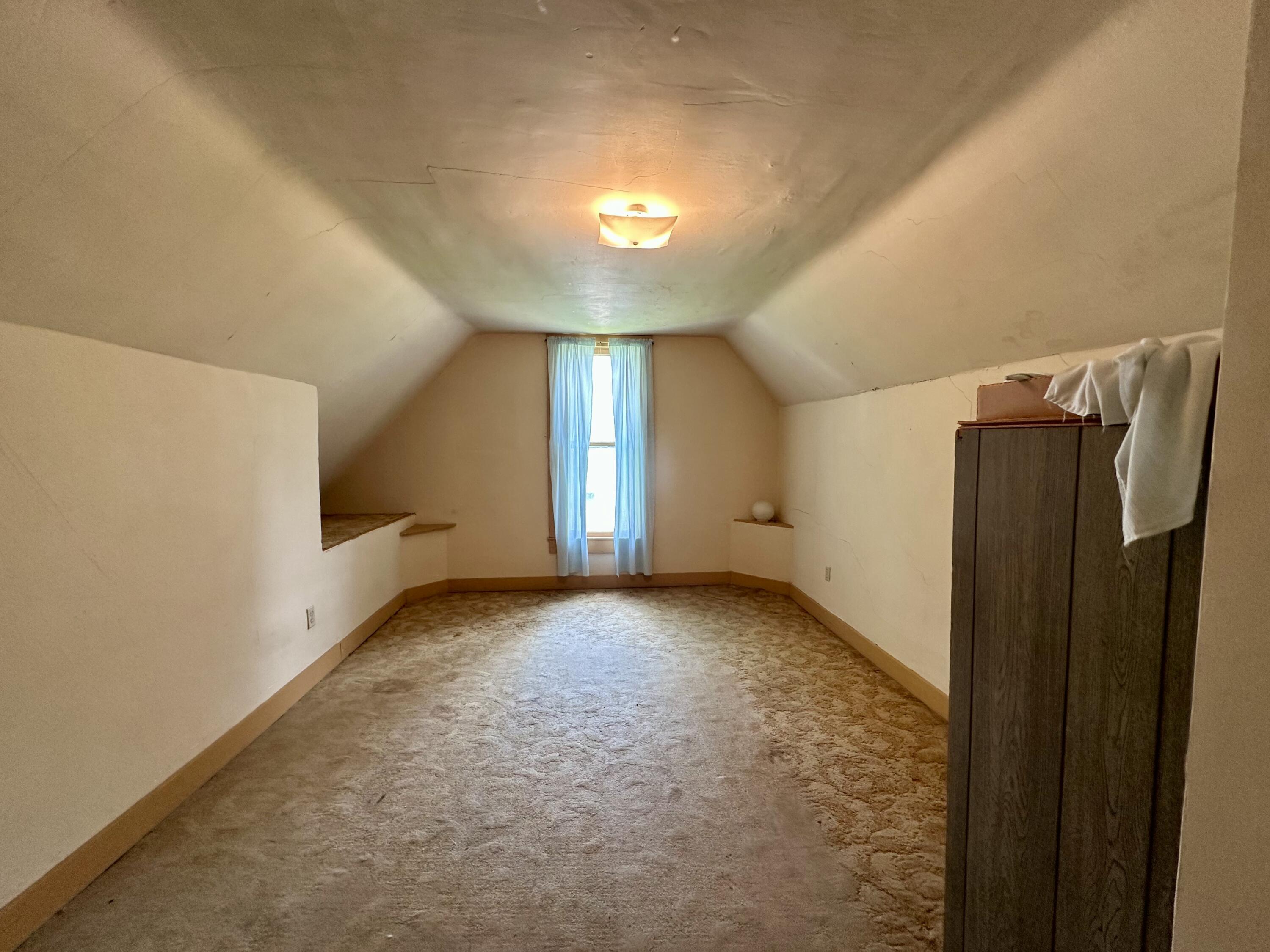 435 West Maple Street Property Photo 17