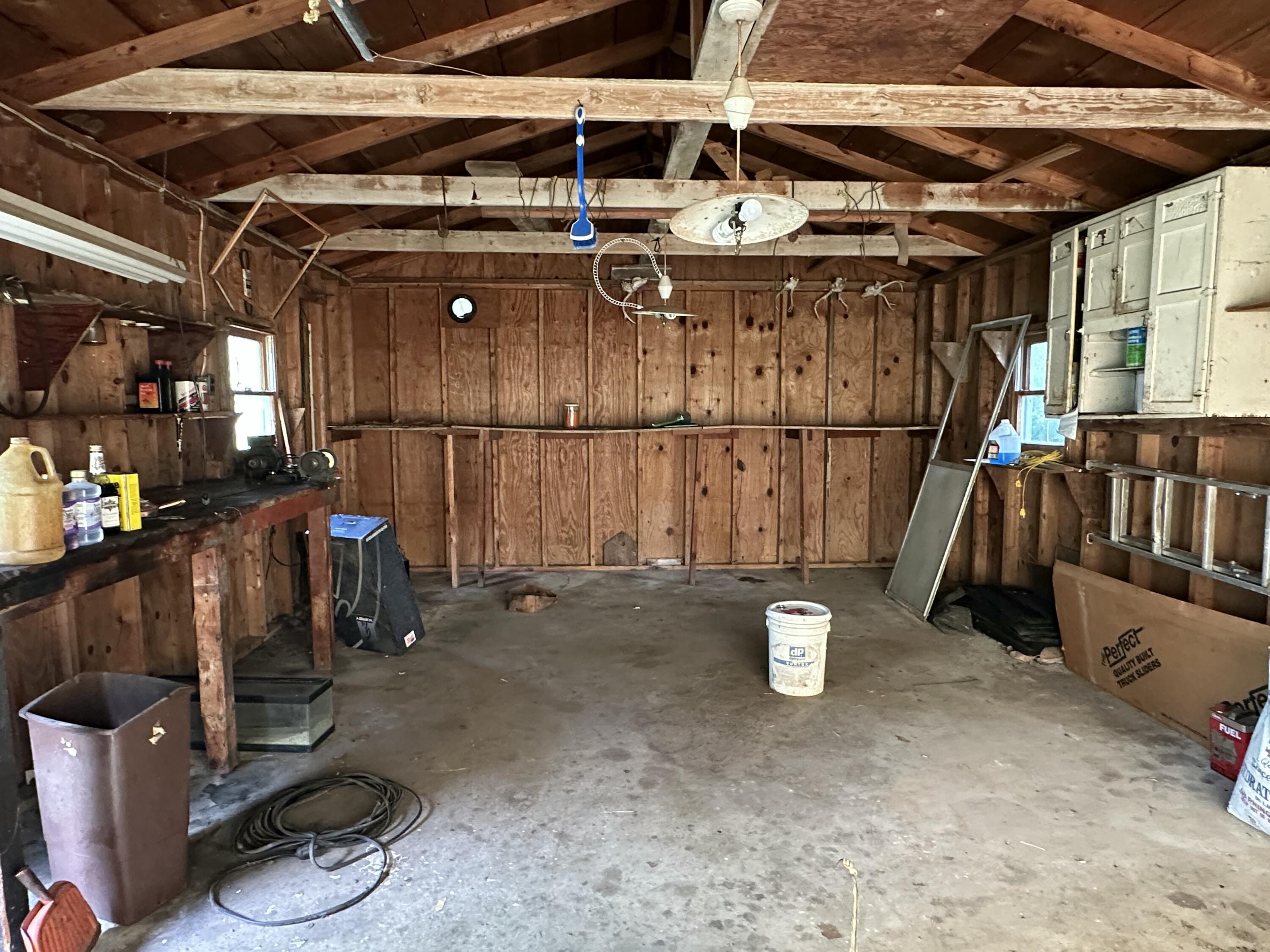 435 West Maple Street Property Photo 29