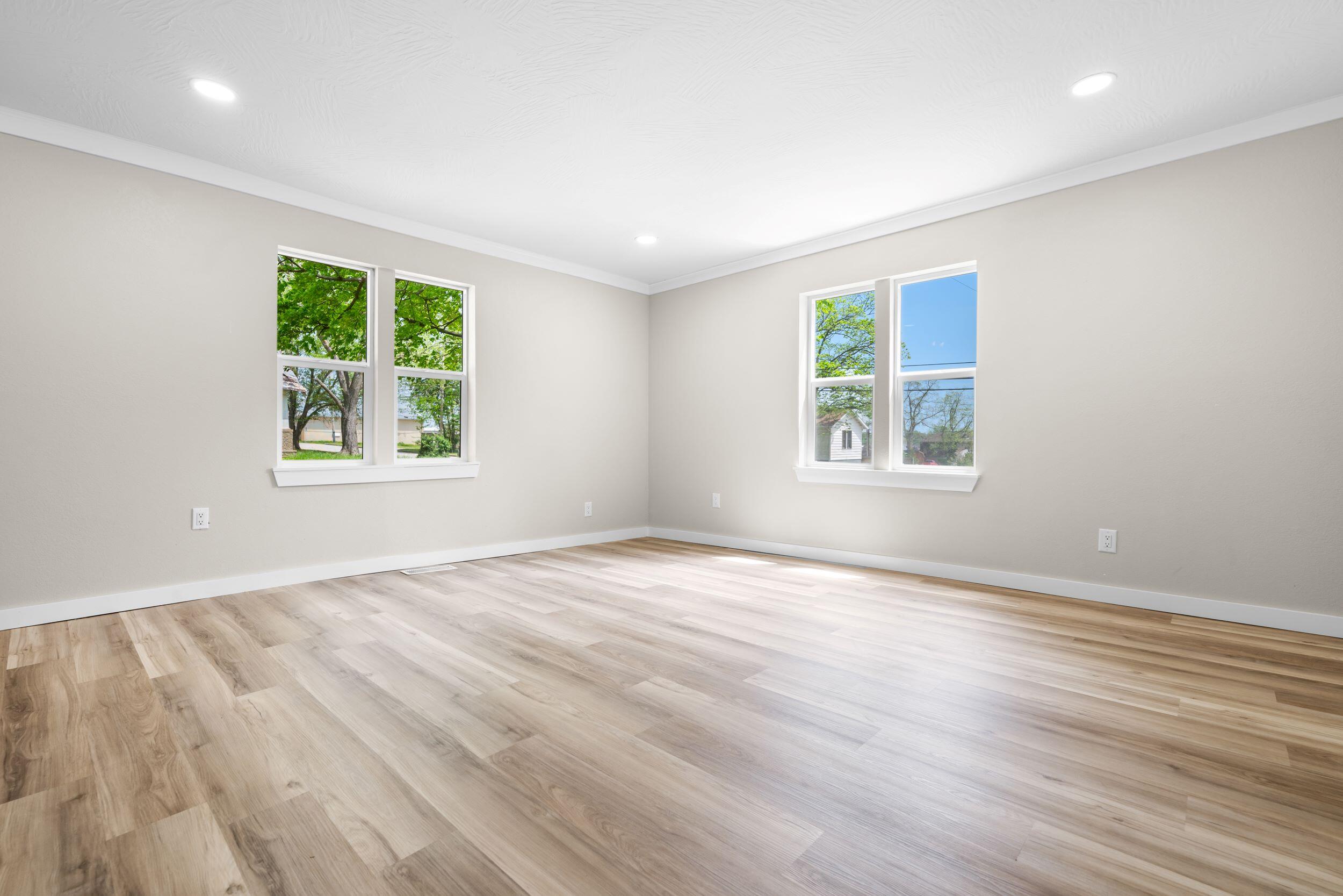305 North Pike Avenue Property Photo 5