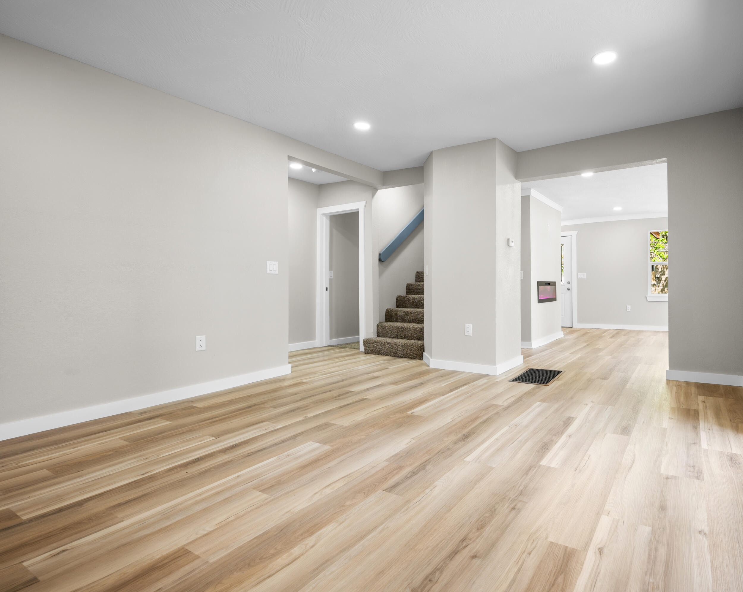305 North Pike Avenue Property Photo 16
