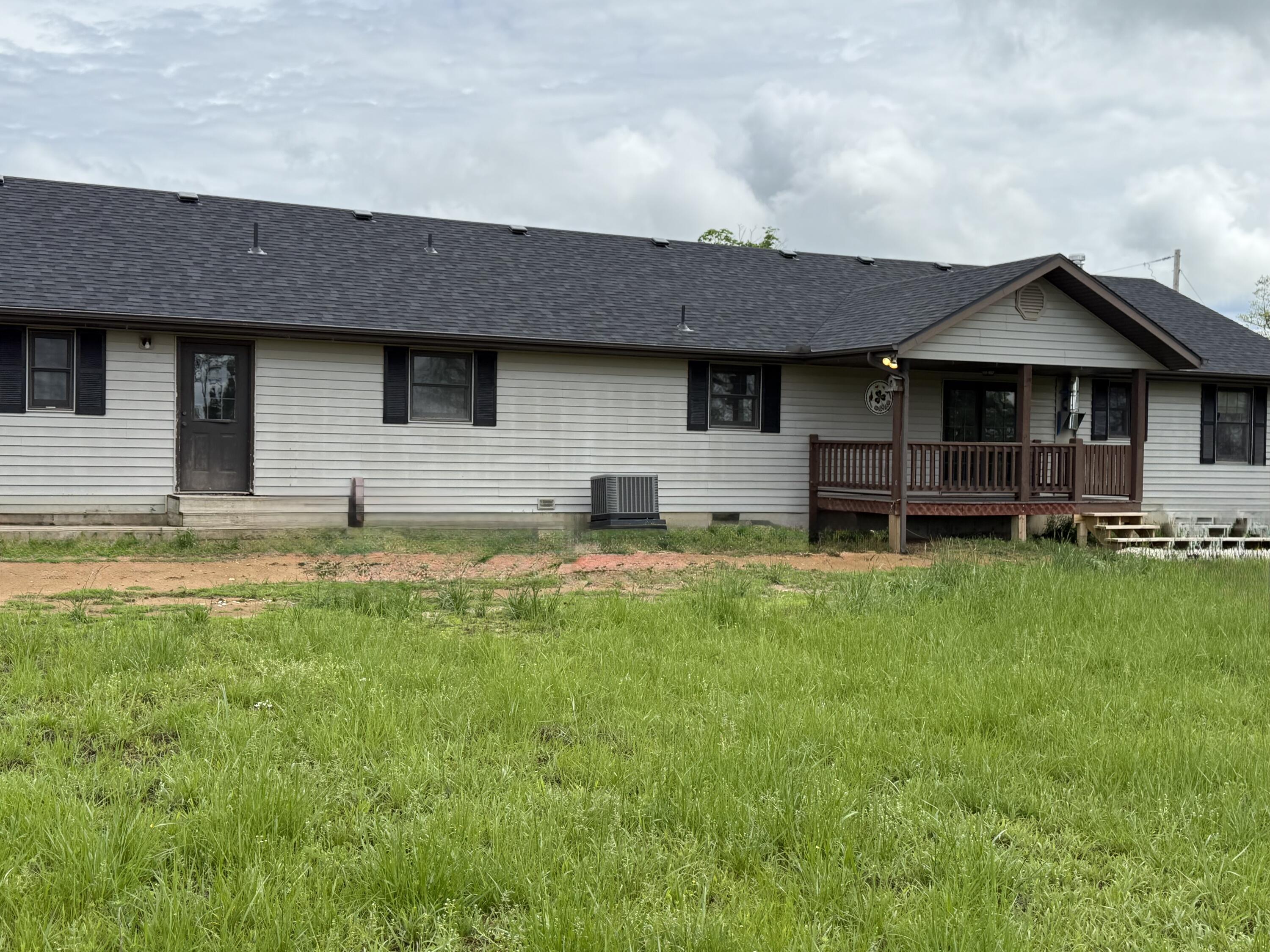 3205 Johns Ford Road Property Photo 2