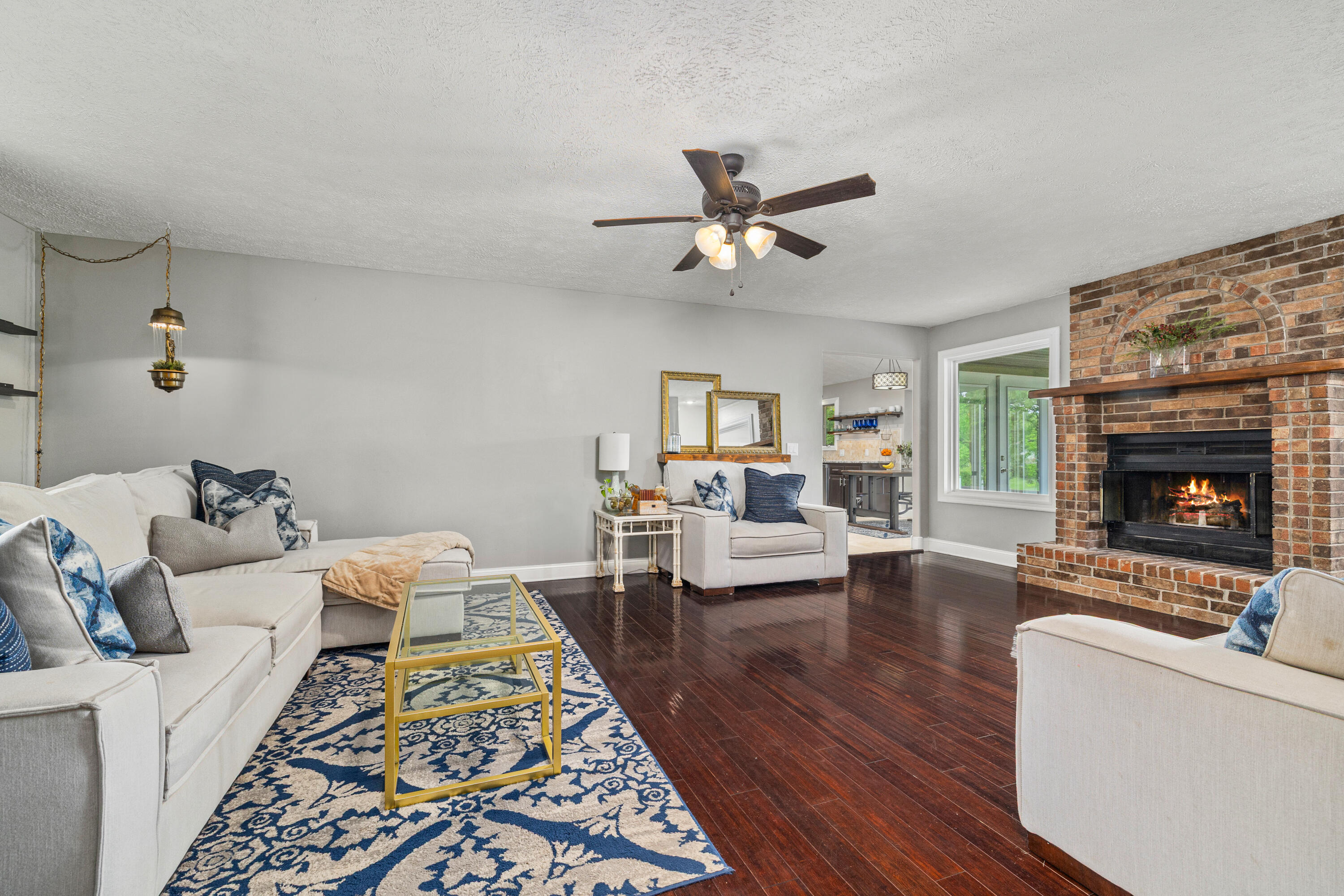 309 East Miller Road Property Photo 4