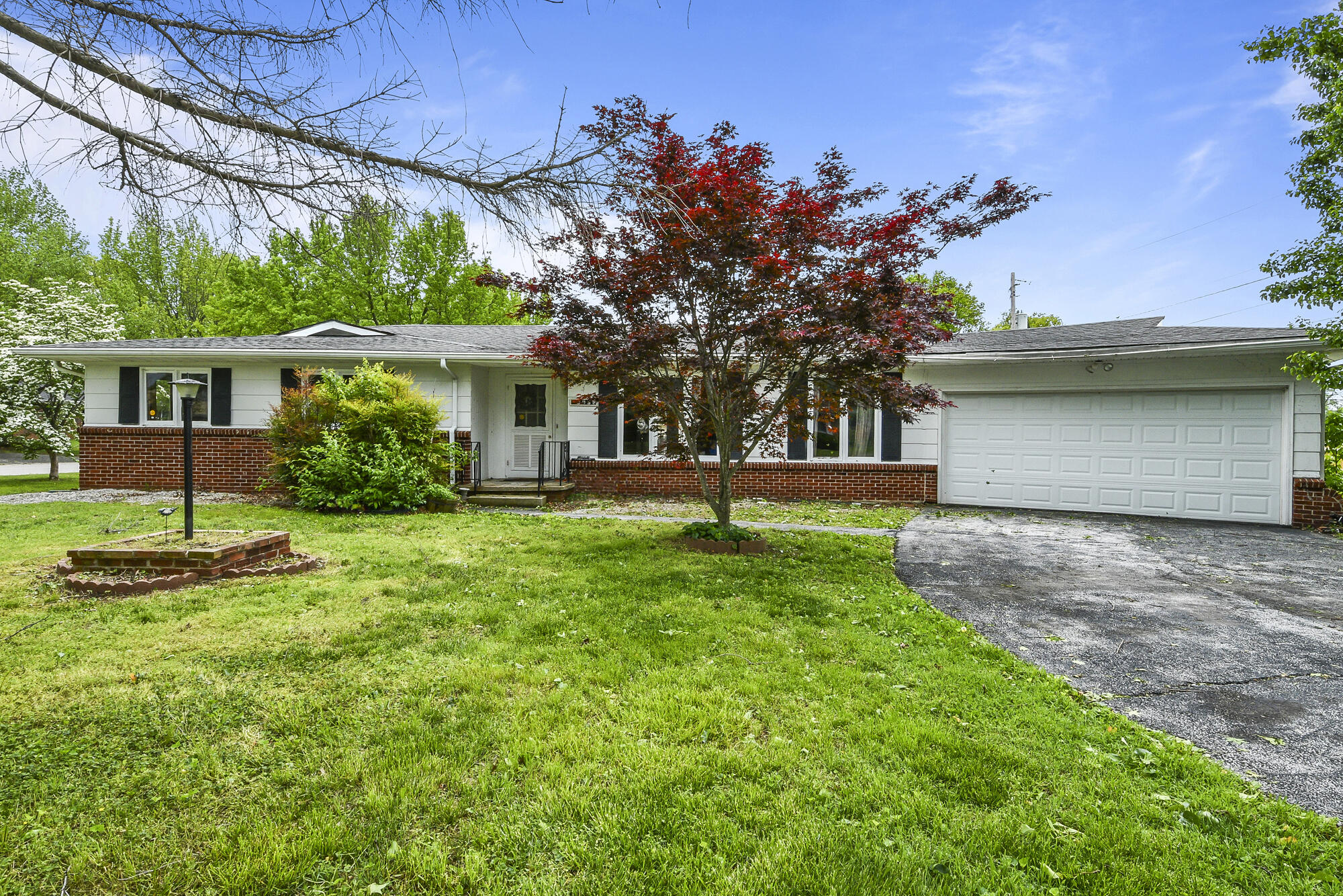 3958 West Bogard Street Property Photo 1