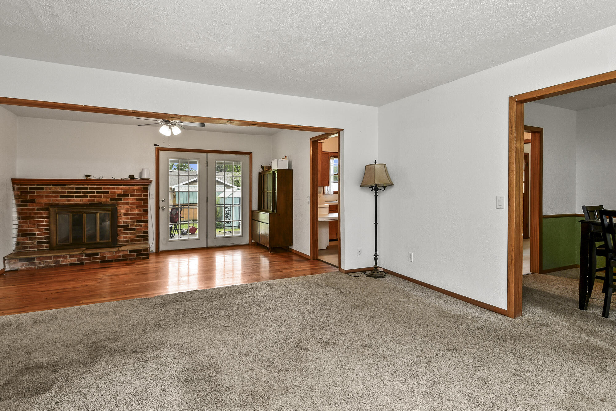 3958 West Bogard Street Property Photo 7