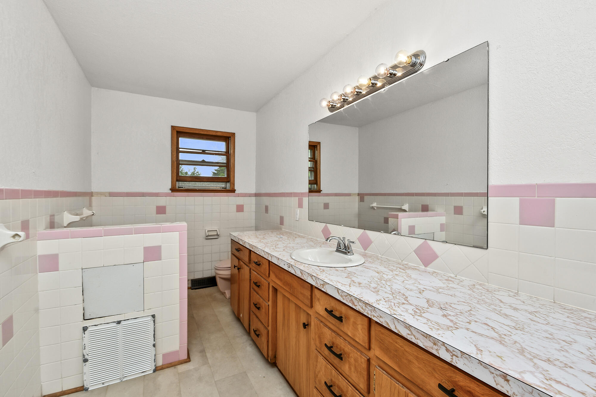 3958 West Bogard Street Property Photo 33