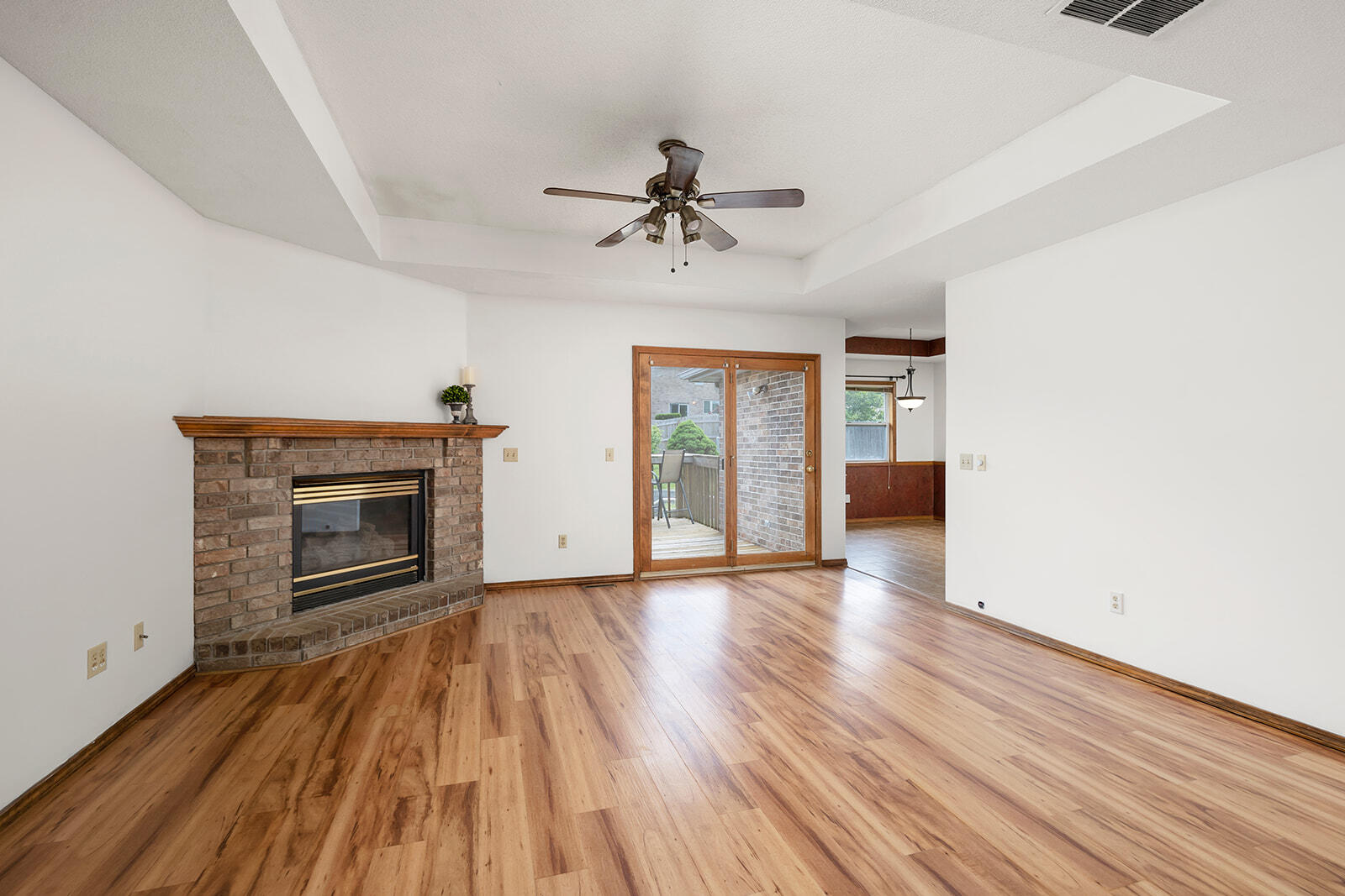 3934 West Lark Street Property Photo 6