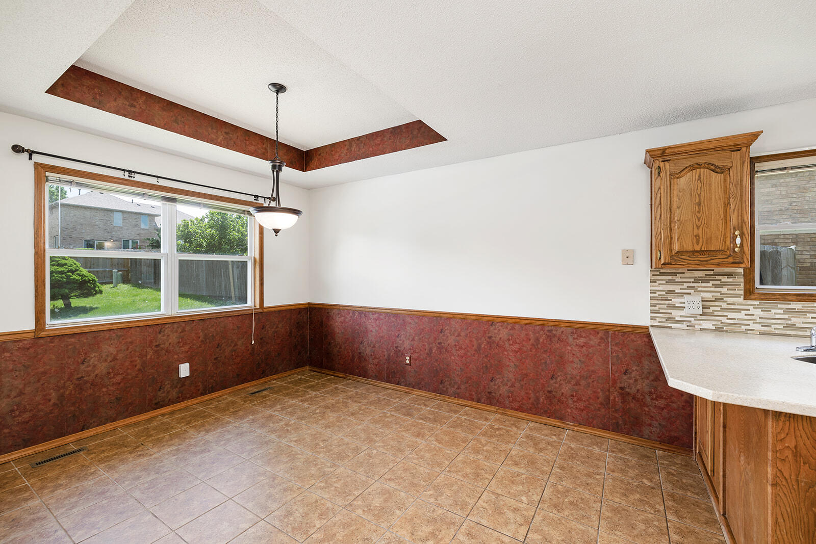 3934 West Lark Street Property Photo 9