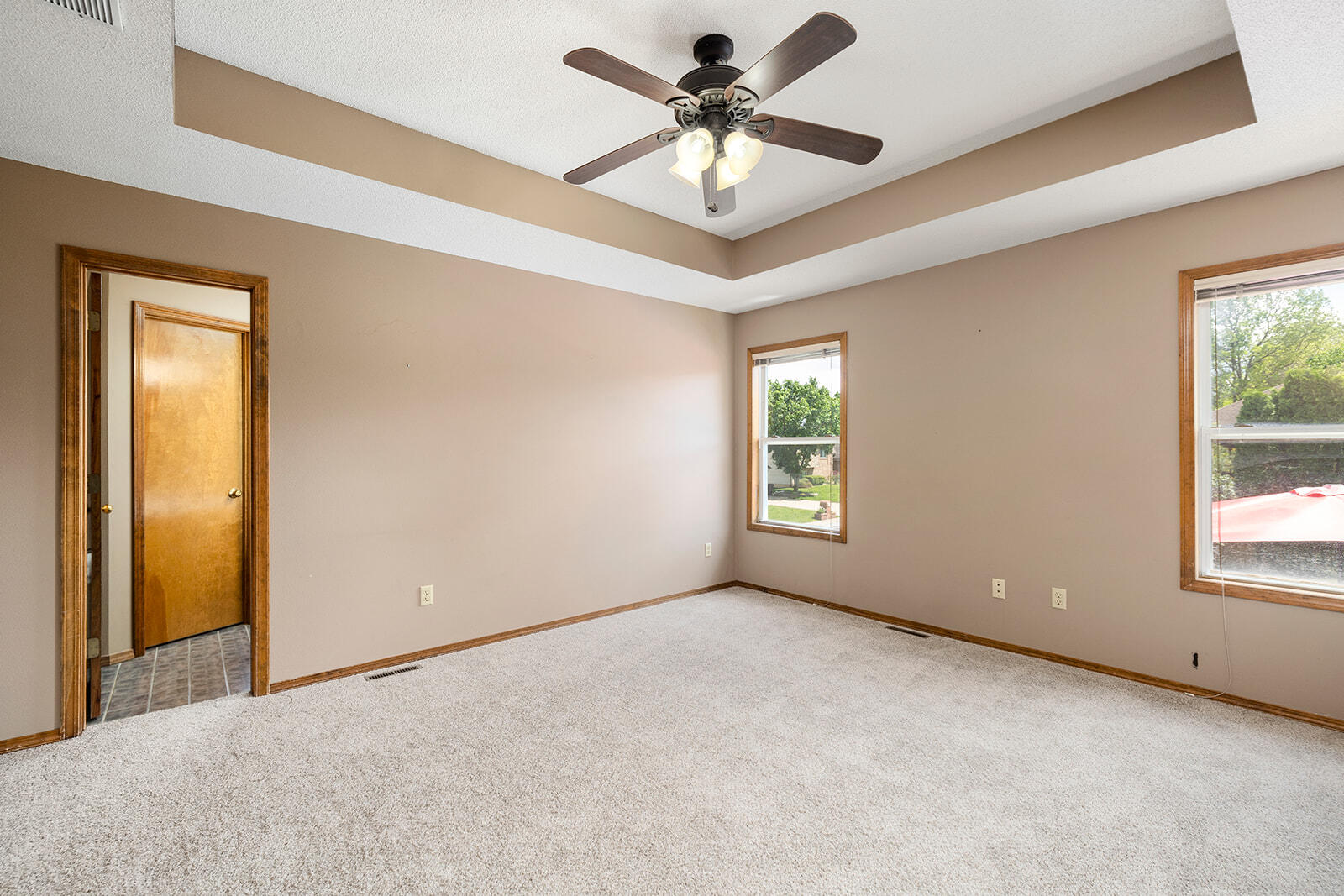 3934 West Lark Street Property Photo 17