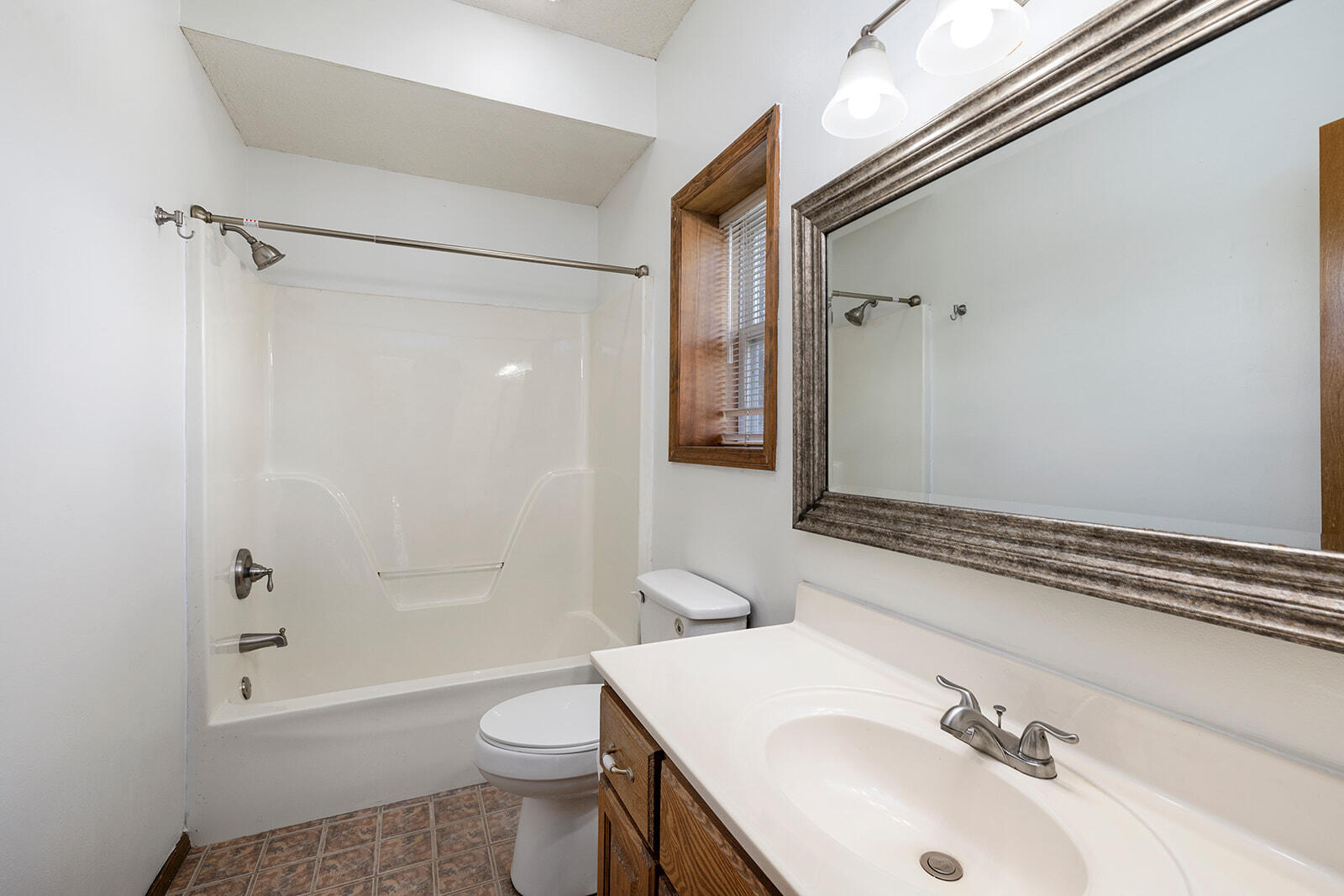 3934 West Lark Street Property Photo 35