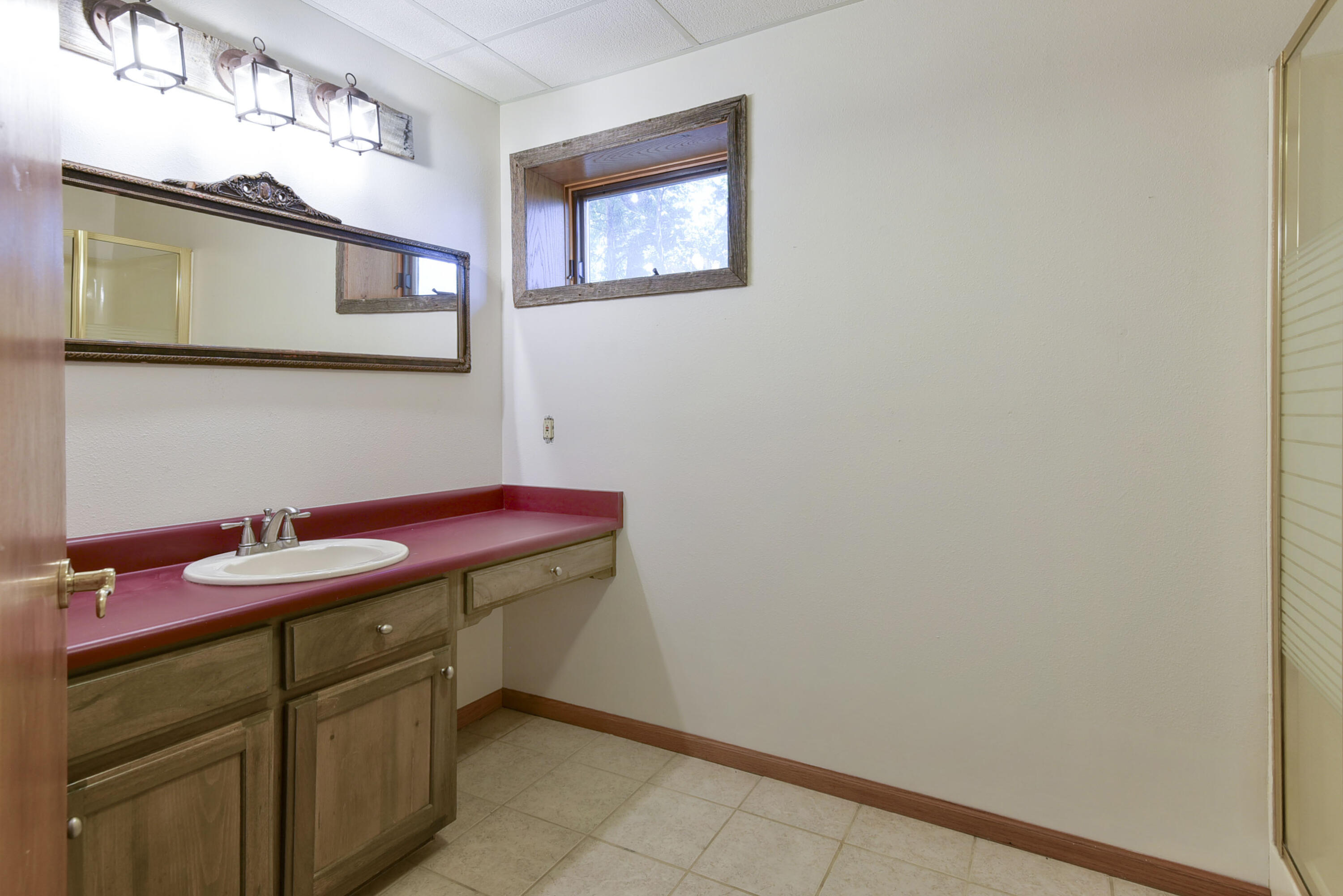 22389 Tucker Hollow Road Property Photo 47