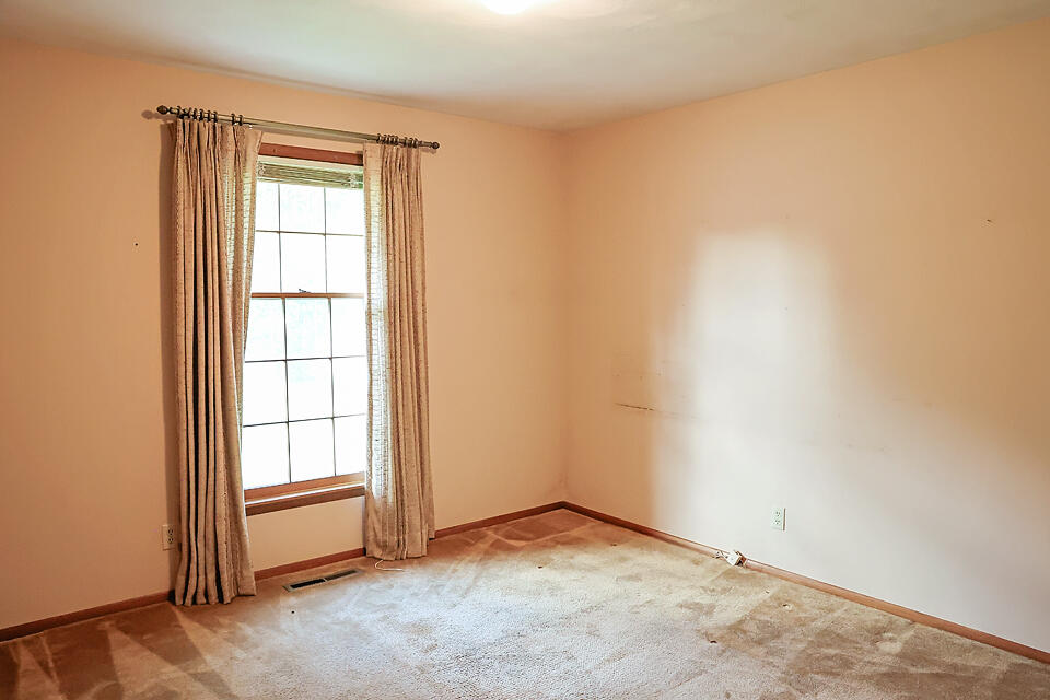706 West Katella Court Property Photo 13