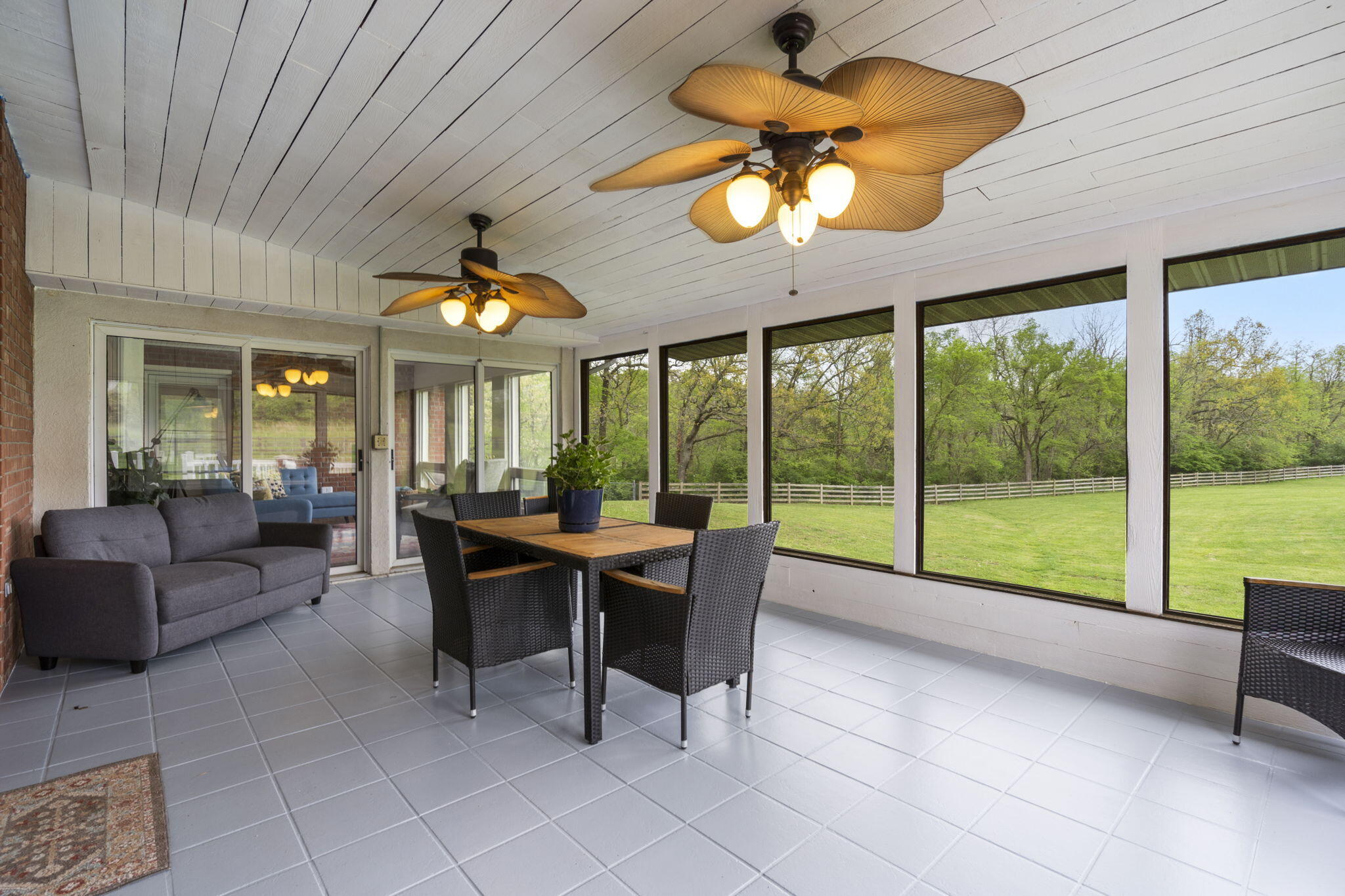 894 Golf Course Road Property Photo 34