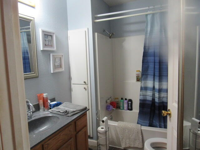 7210 Newkirk Road Property Photo 17